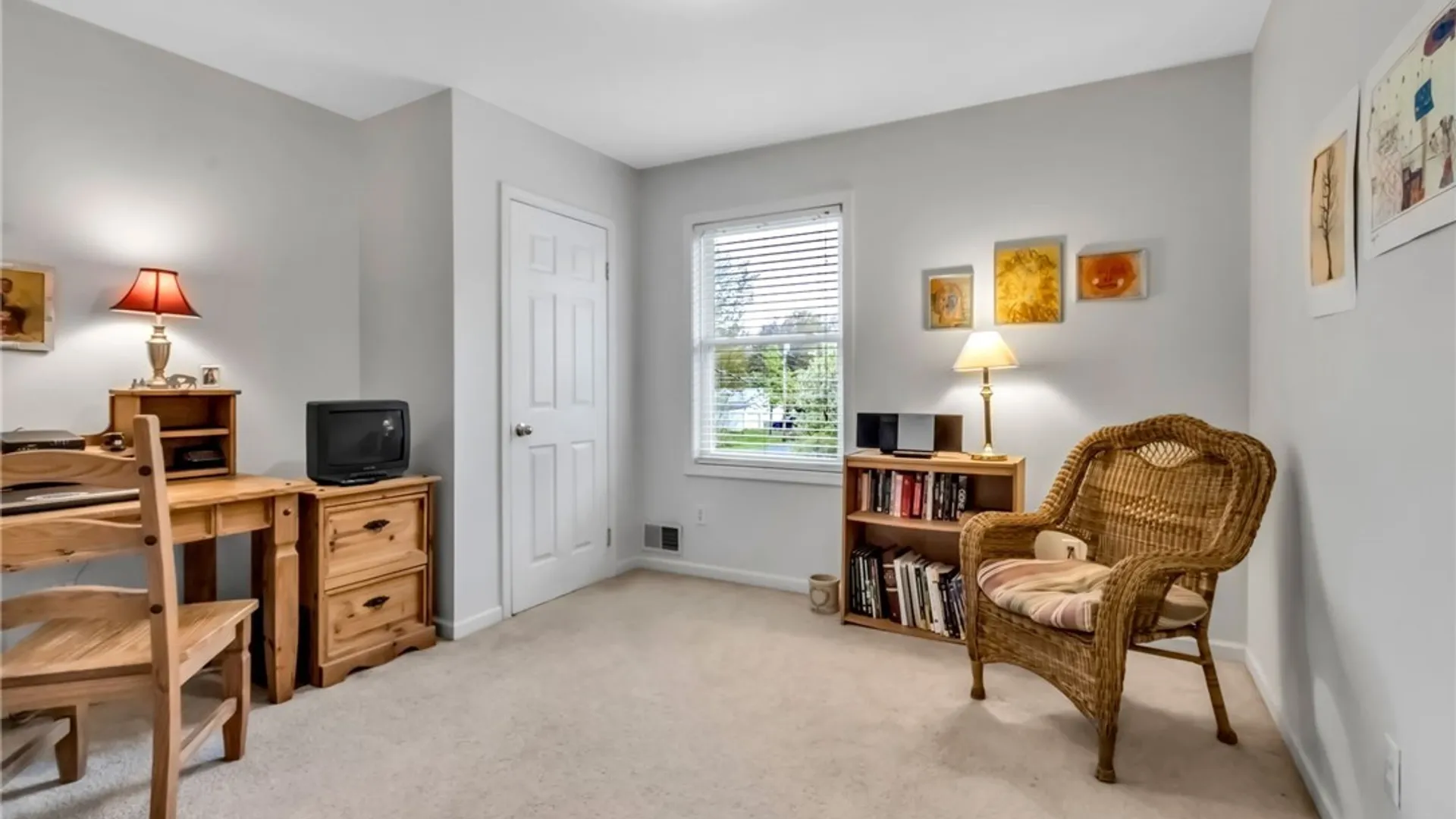 Property at 635 Eisenhower Avenue, Evans, NY 14006 21