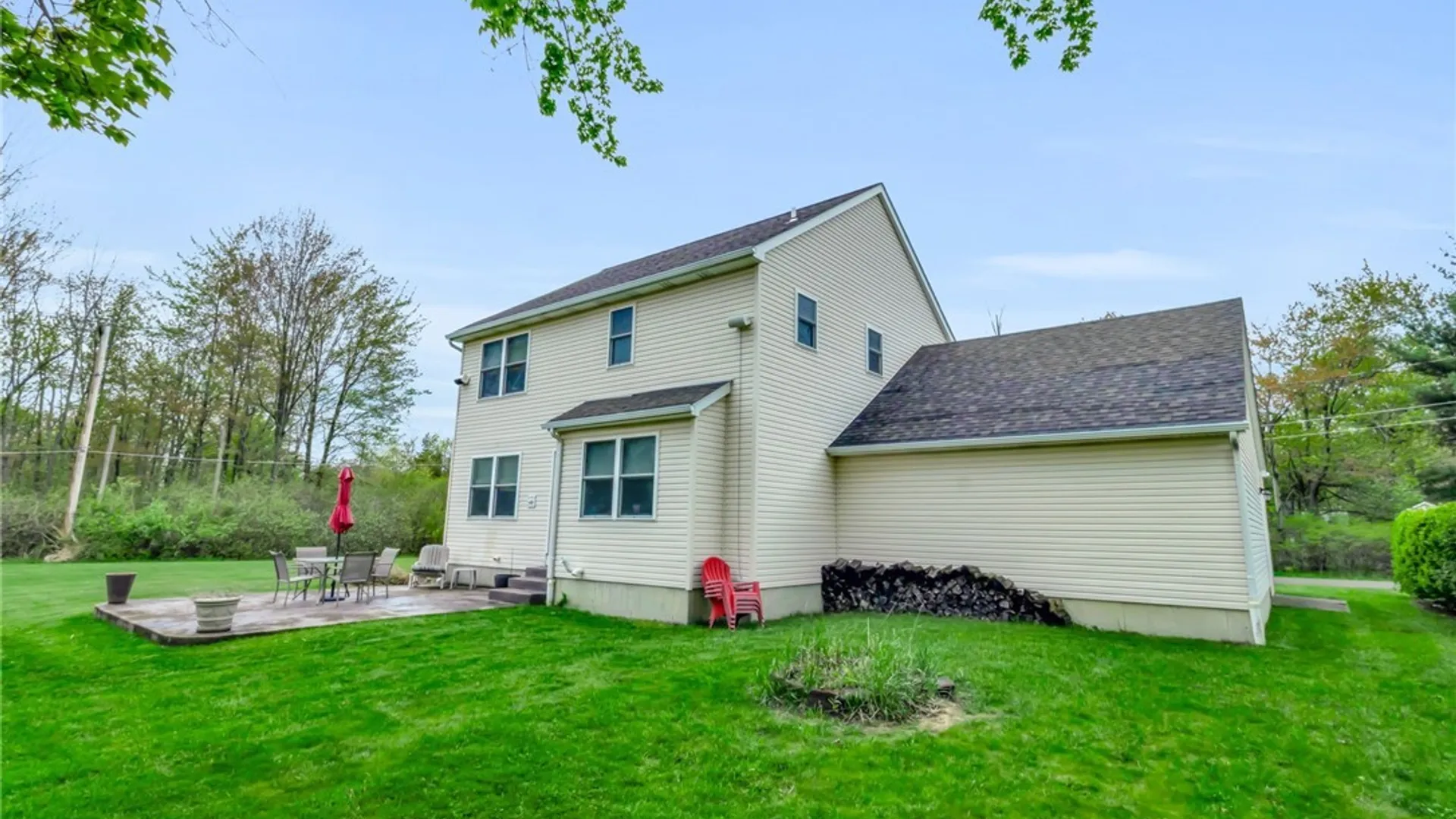Property at 635 Eisenhower Avenue, Evans, NY 14006 38