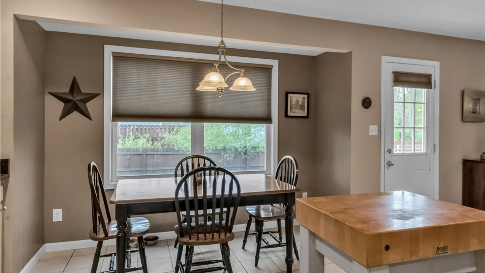 Property at 635 Eisenhower Avenue, Evans, NY 14006 9