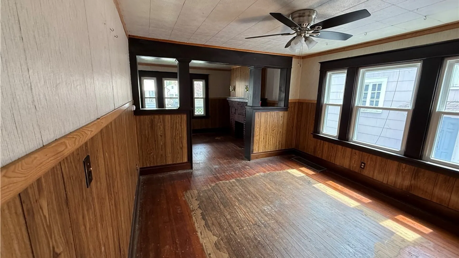 Property at 28 Ludwig Avenue, West Seneca, NY 14224 12