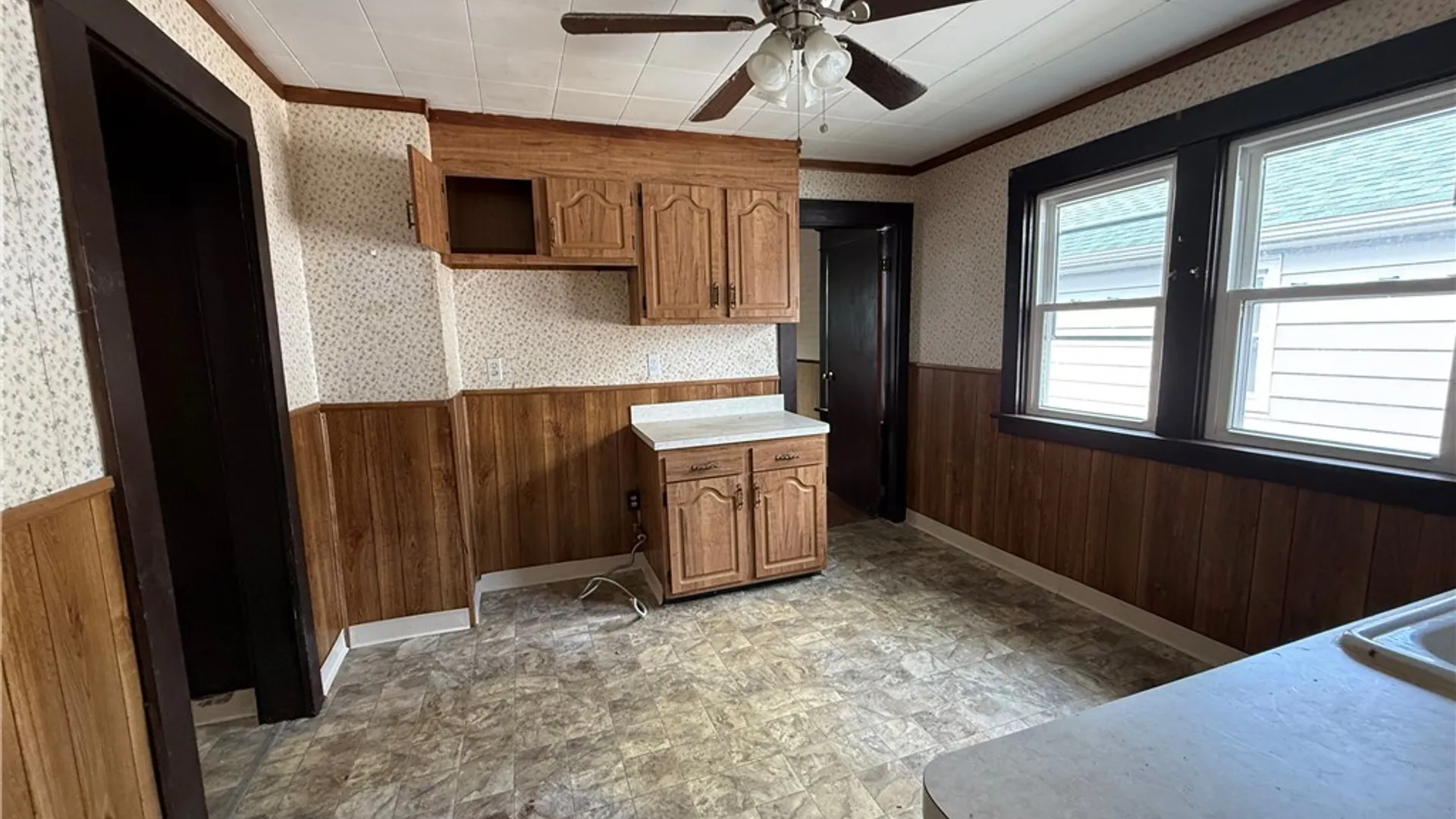 Property at 28 Ludwig Avenue, West Seneca, NY 14224 15