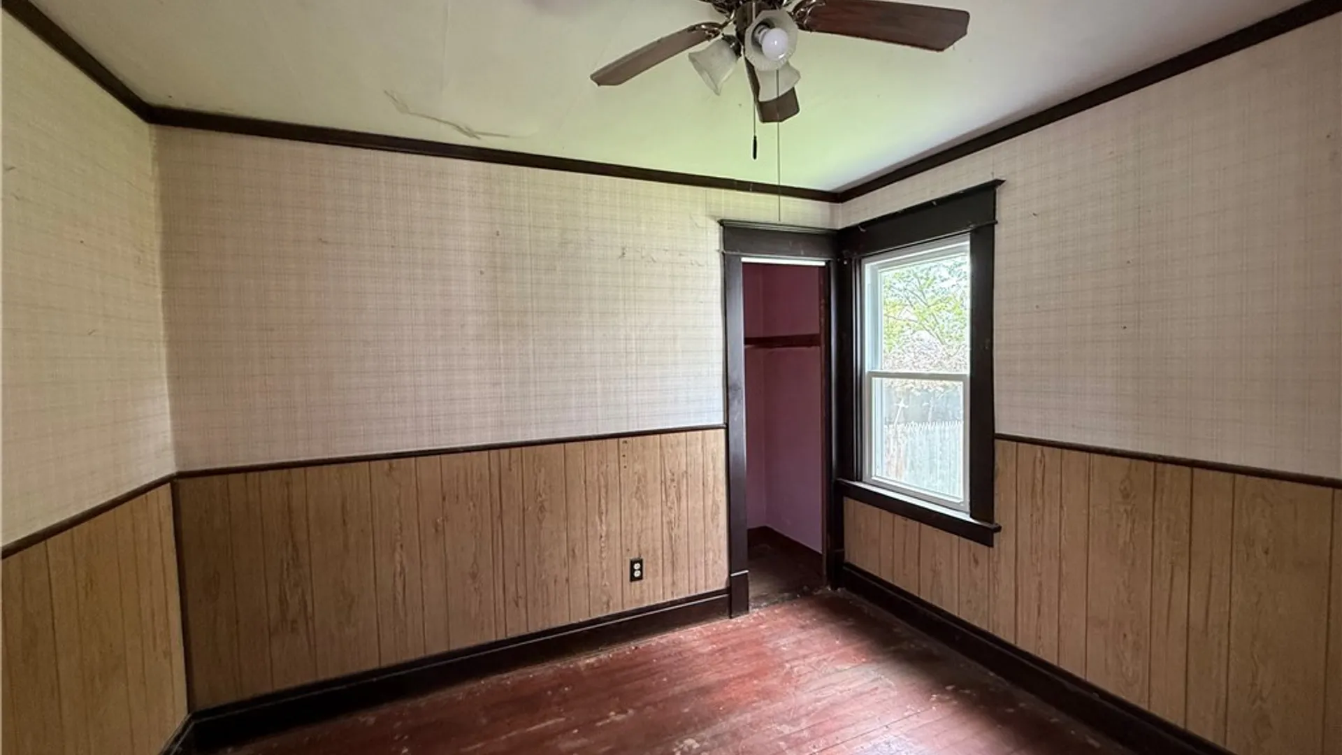 Property at 28 Ludwig Avenue, West Seneca, NY 14224 17