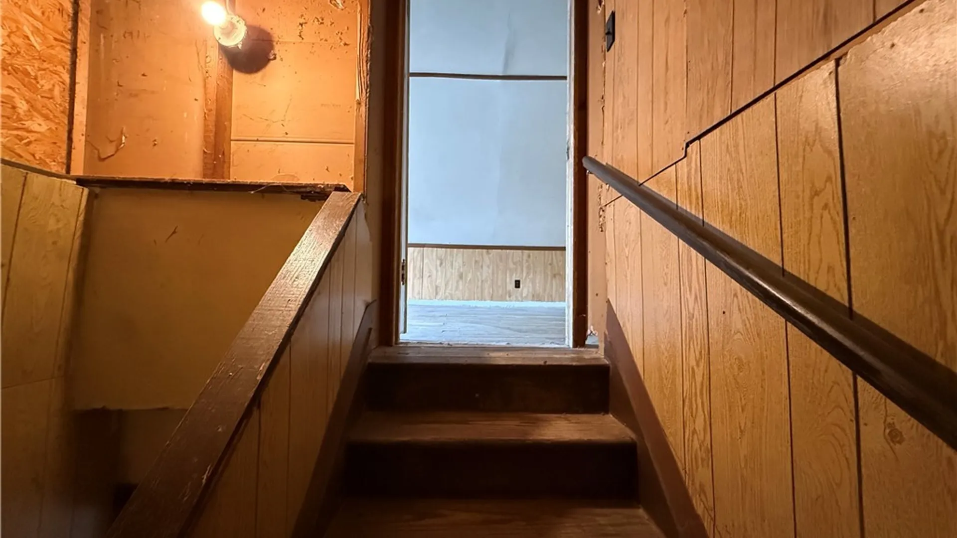 Property at 28 Ludwig Avenue, West Seneca, NY 14224 22