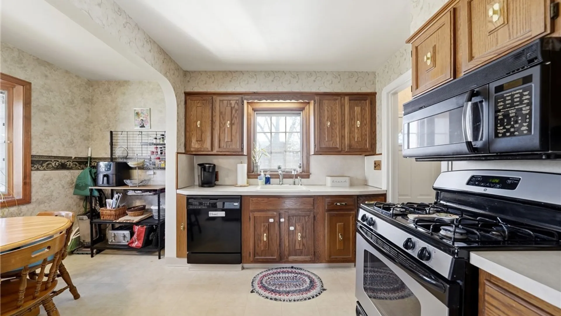 Property at 757 Moore Avenue, Tonawanda, NY 14223 26