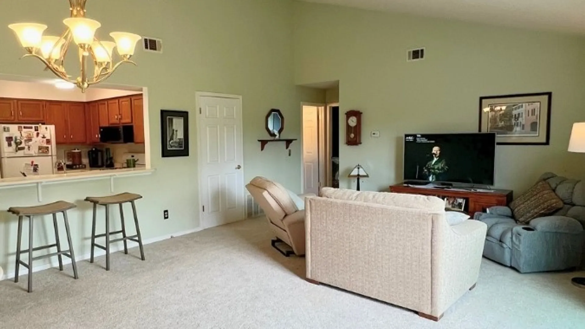 Property at 77 B Foxberry Drive, Amherst, NY 14068 7