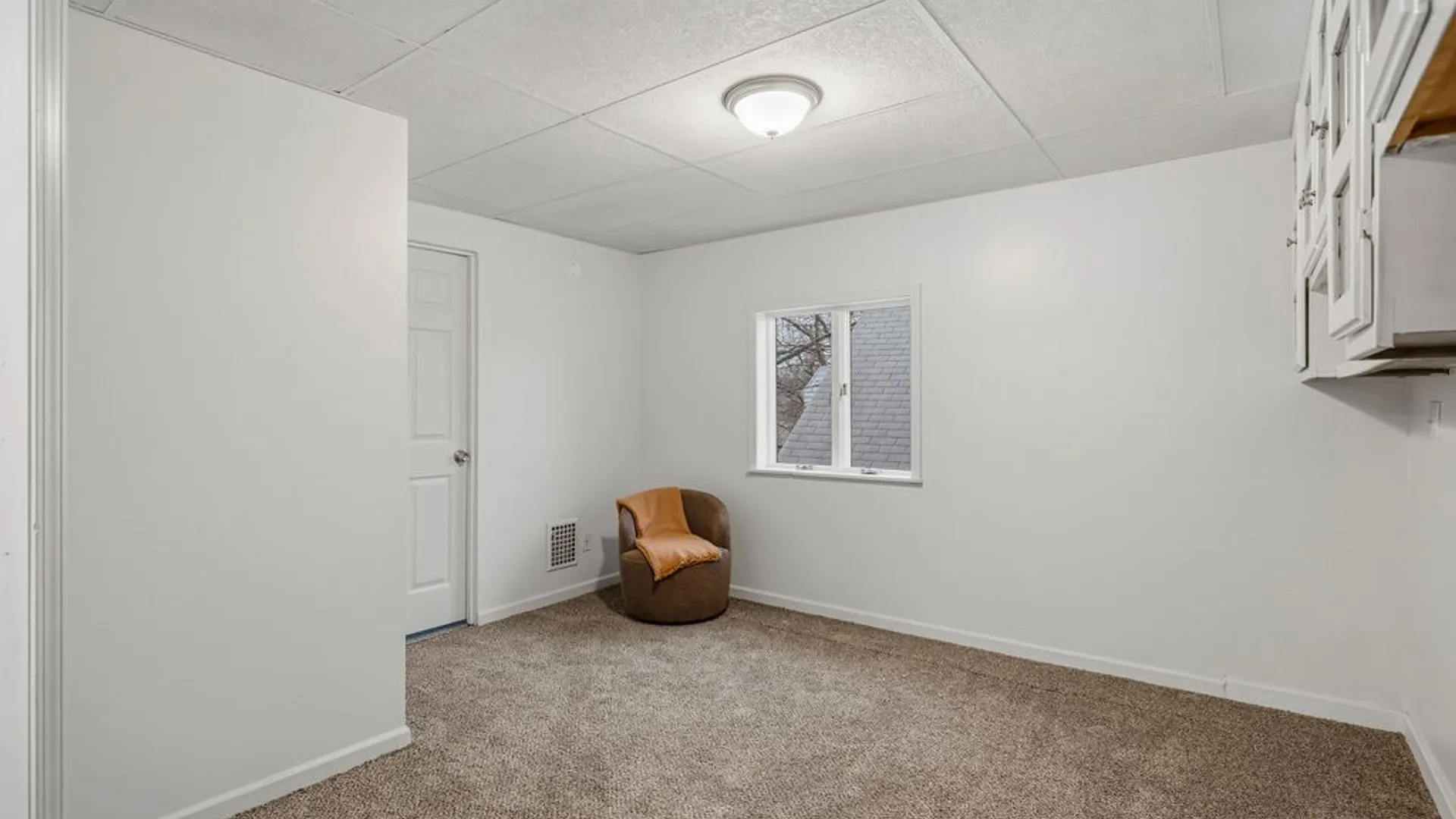 Property at 2426 Falls Street, Niagara Falls, NY 14303 28