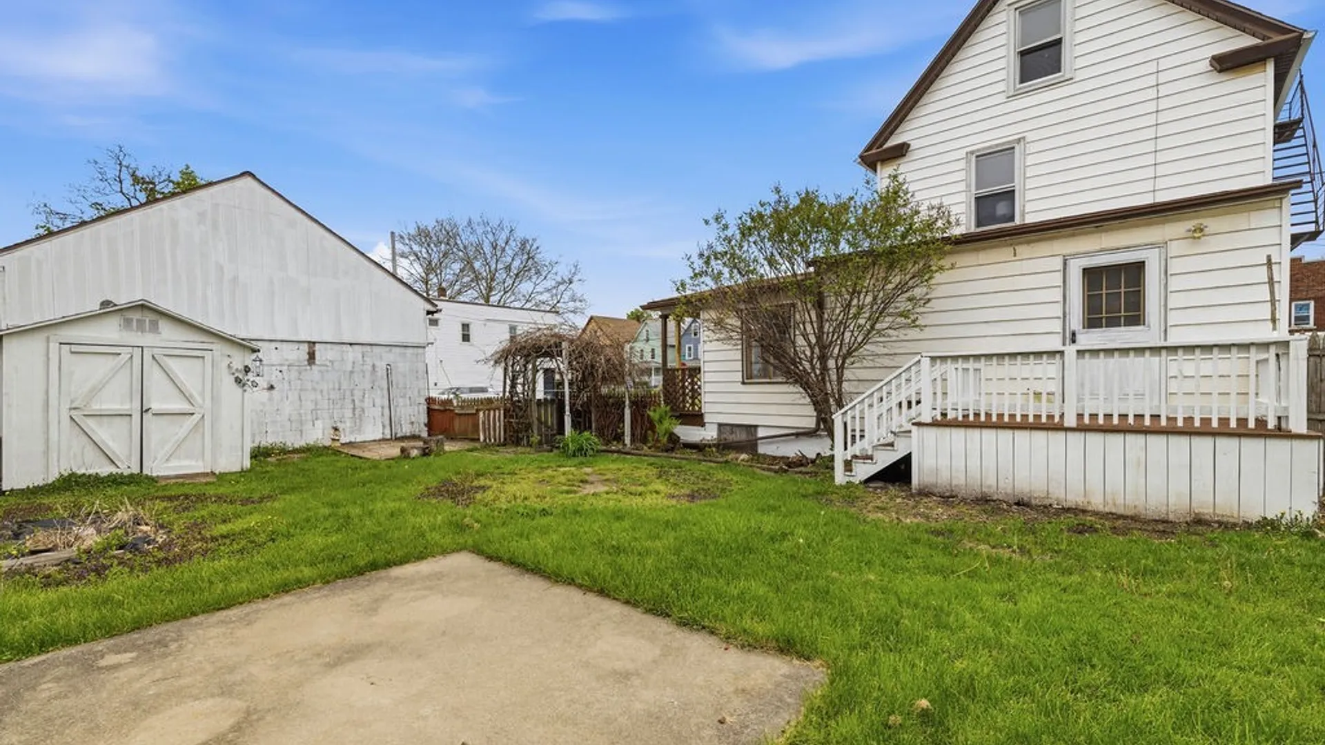 Property at 2426 Falls Street, Niagara Falls, NY 14303 6
