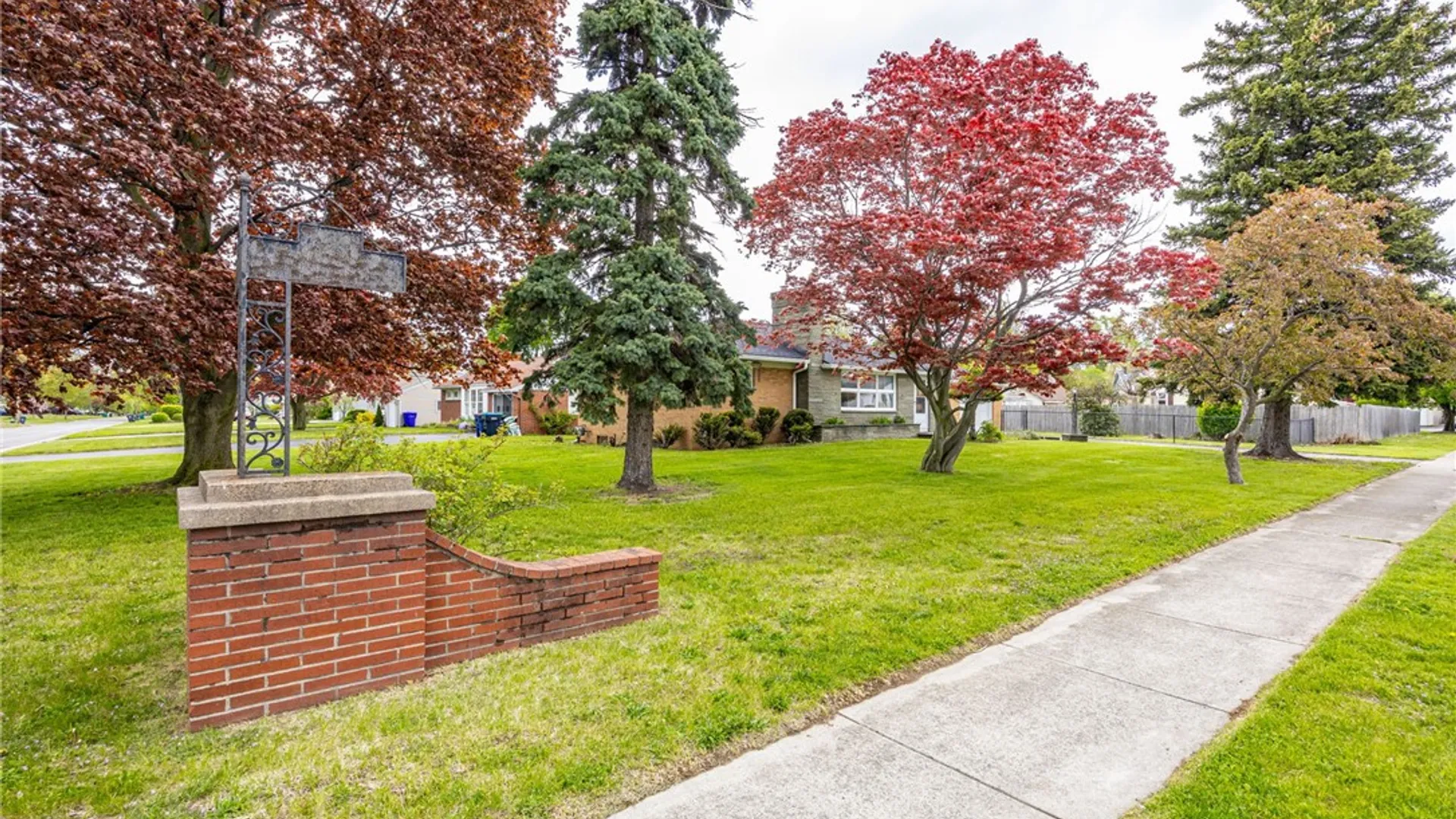 Property at 5 Bayberry Lane, Greece, NY 14616 24