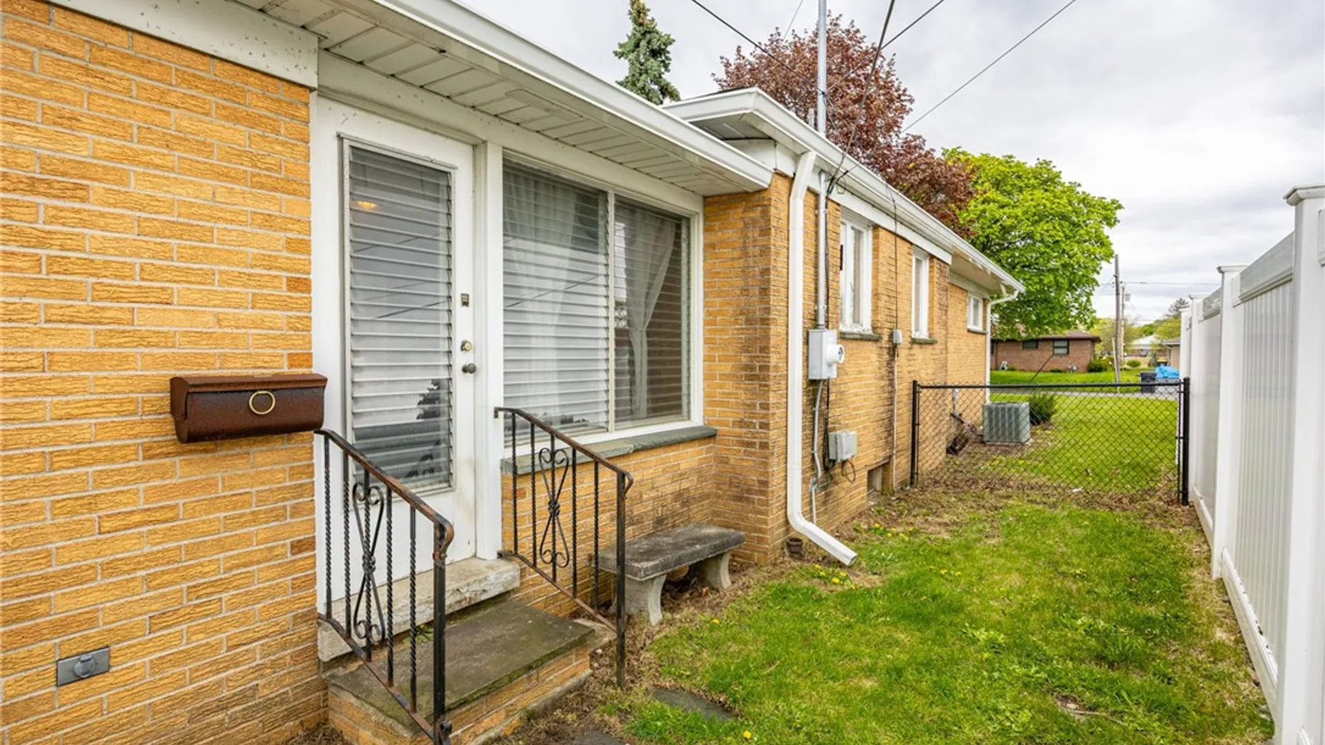 Property at 5 Bayberry Lane, Greece, NY 14616 28