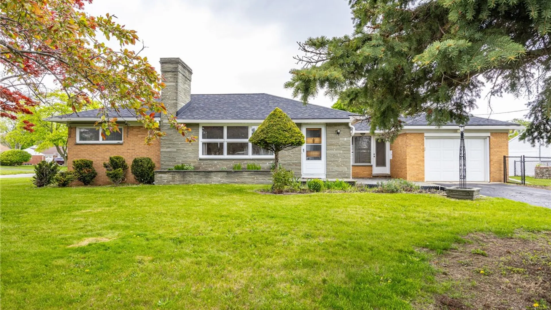Property at 5 Bayberry Lane, Greece, NY 14616 29