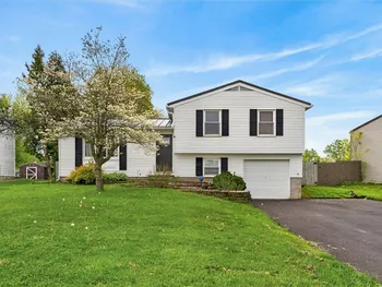 Property at 3 Barringer Drive, Hamlin, NY 14464