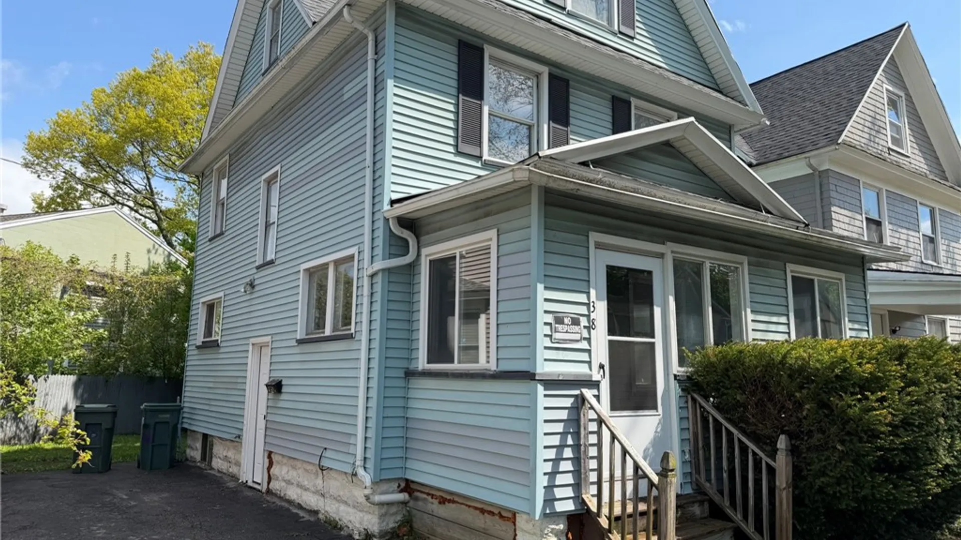 Property at 38 Hazelwood Terrace, Rochester, NY 14609 3