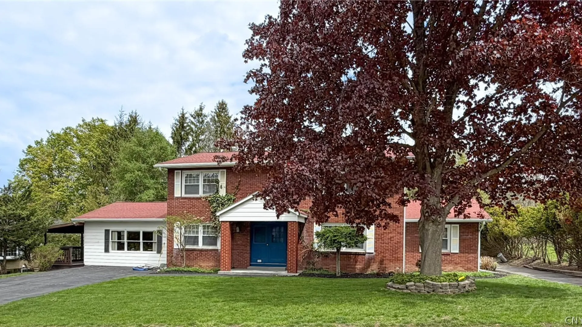 Property at 5 Chestnut Road, New Hartford, NY 13413 2