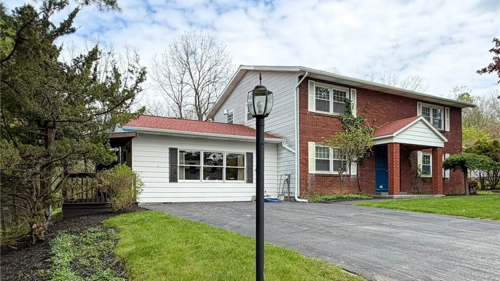 Property at 5 Chestnut Road, New Hartford, NY 13413 3