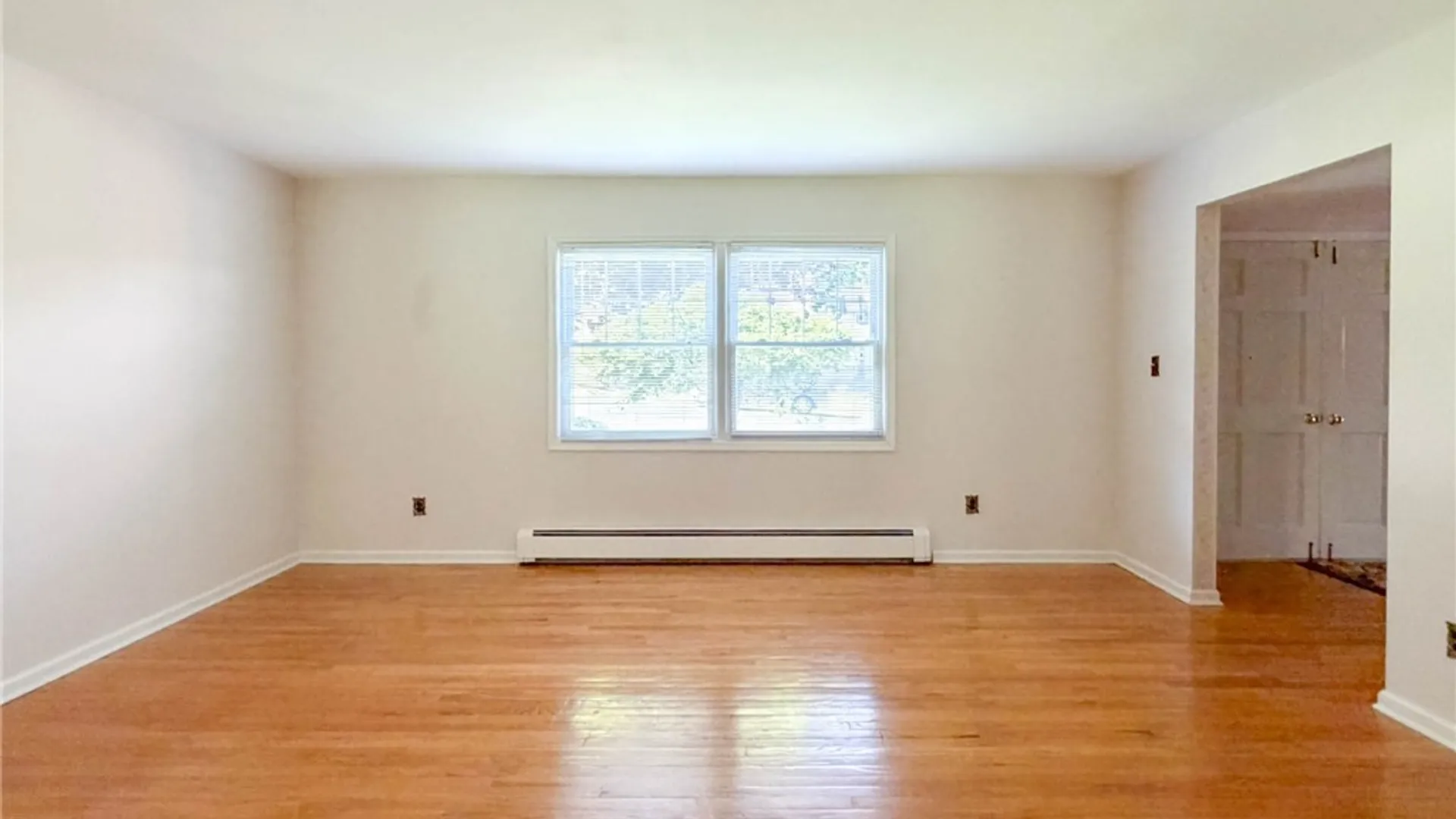 Property at 5 Chestnut Road, New Hartford, NY 13413 6