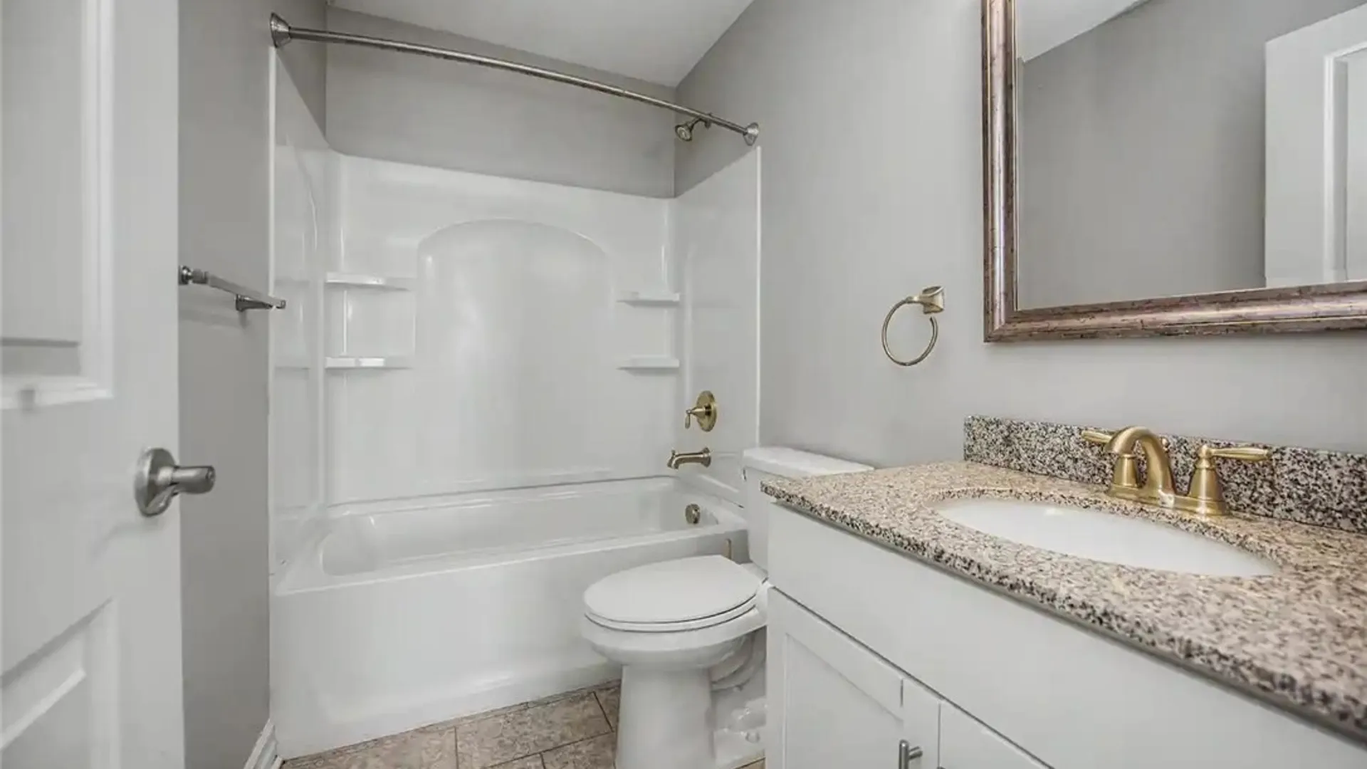 Property at 46 Eagleview Drive, Grand Island, NY 14072 42