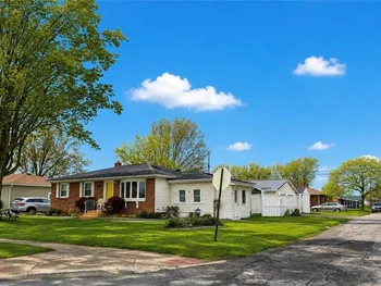 96 Della Drive, Lackawanna, NY 14218