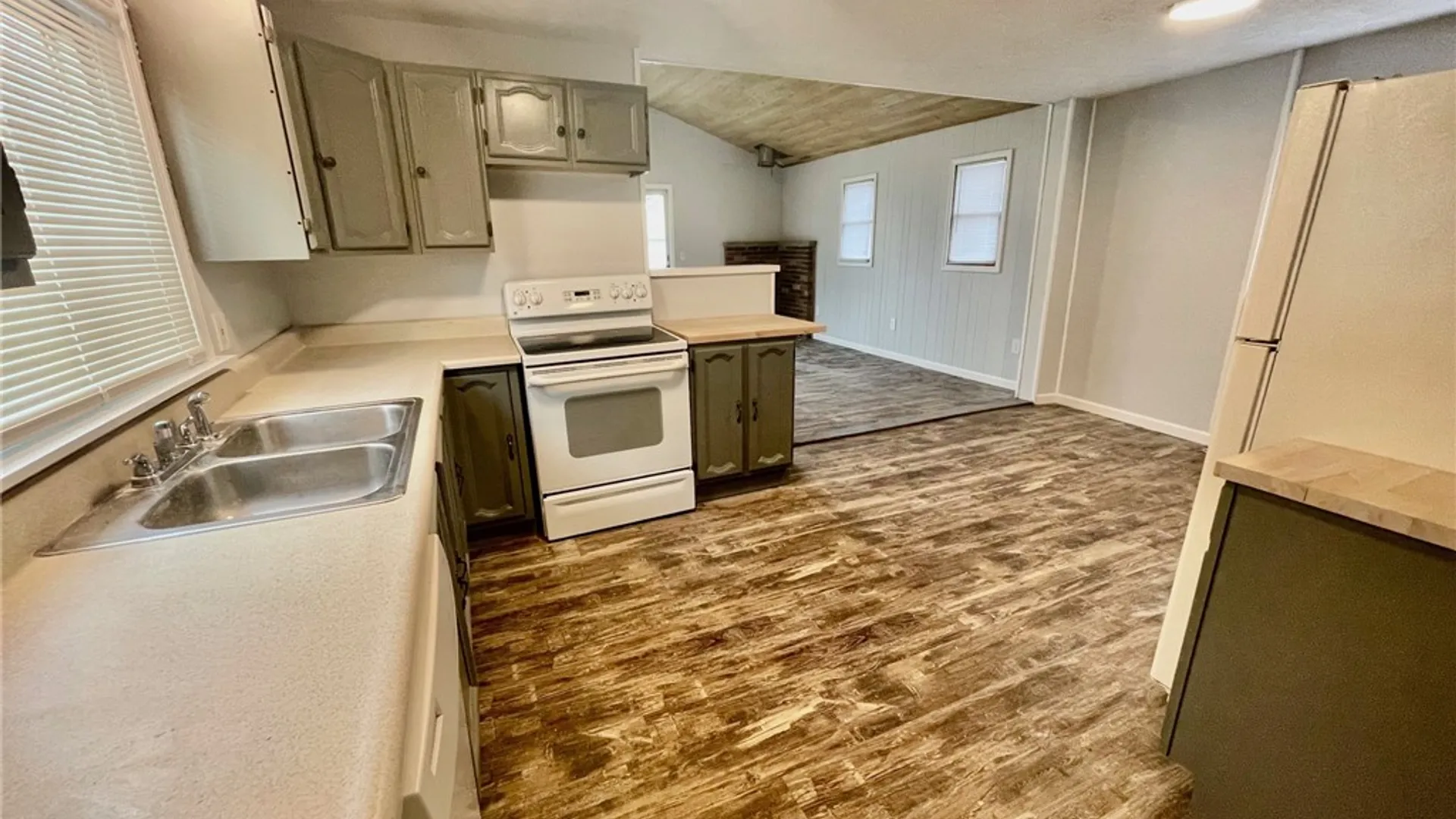 Property at 223 Filbert Street, East Rochester, NY 14445 24