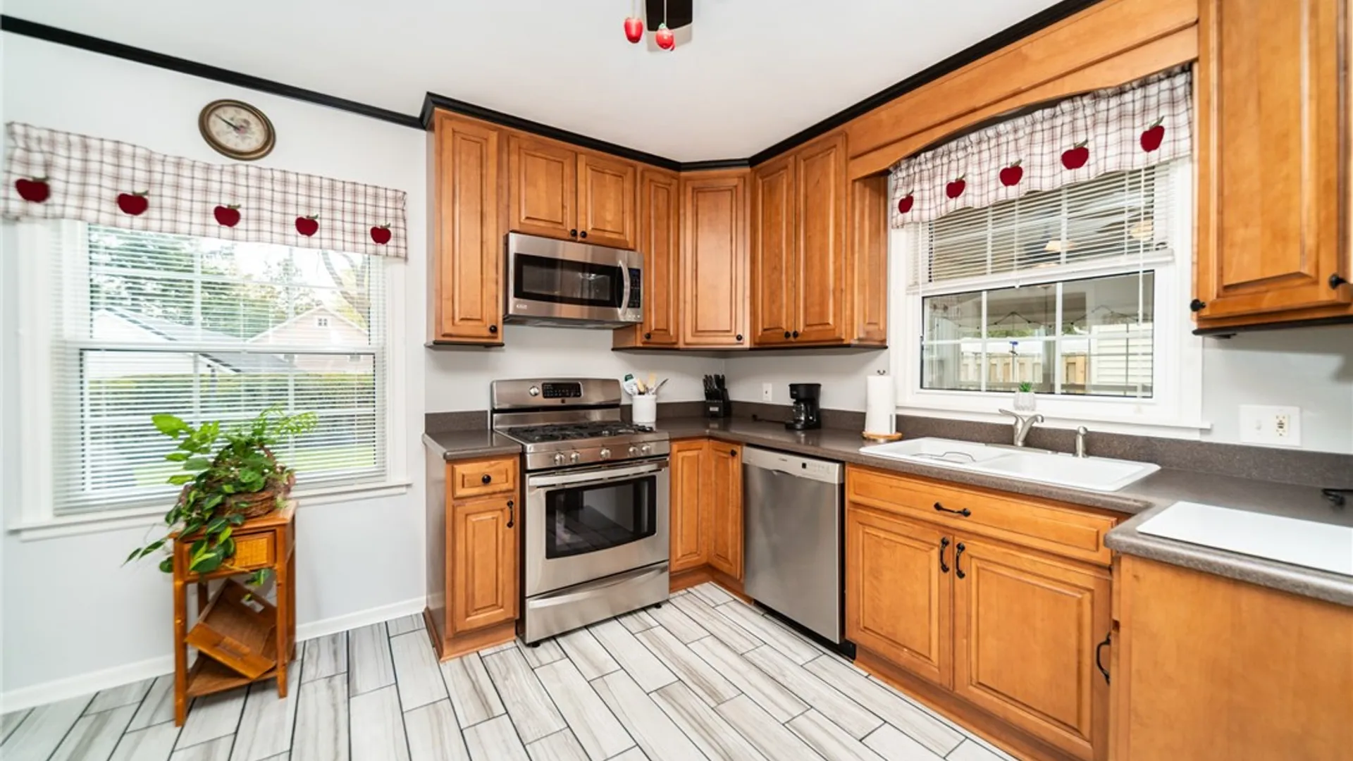 Property at 19 Dewey Avenue, Batavia City, NY 14020 12