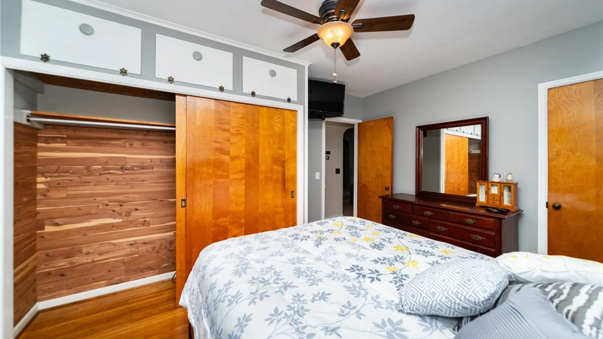 Property at 19 Dewey Avenue, Batavia City, NY 14020 17
