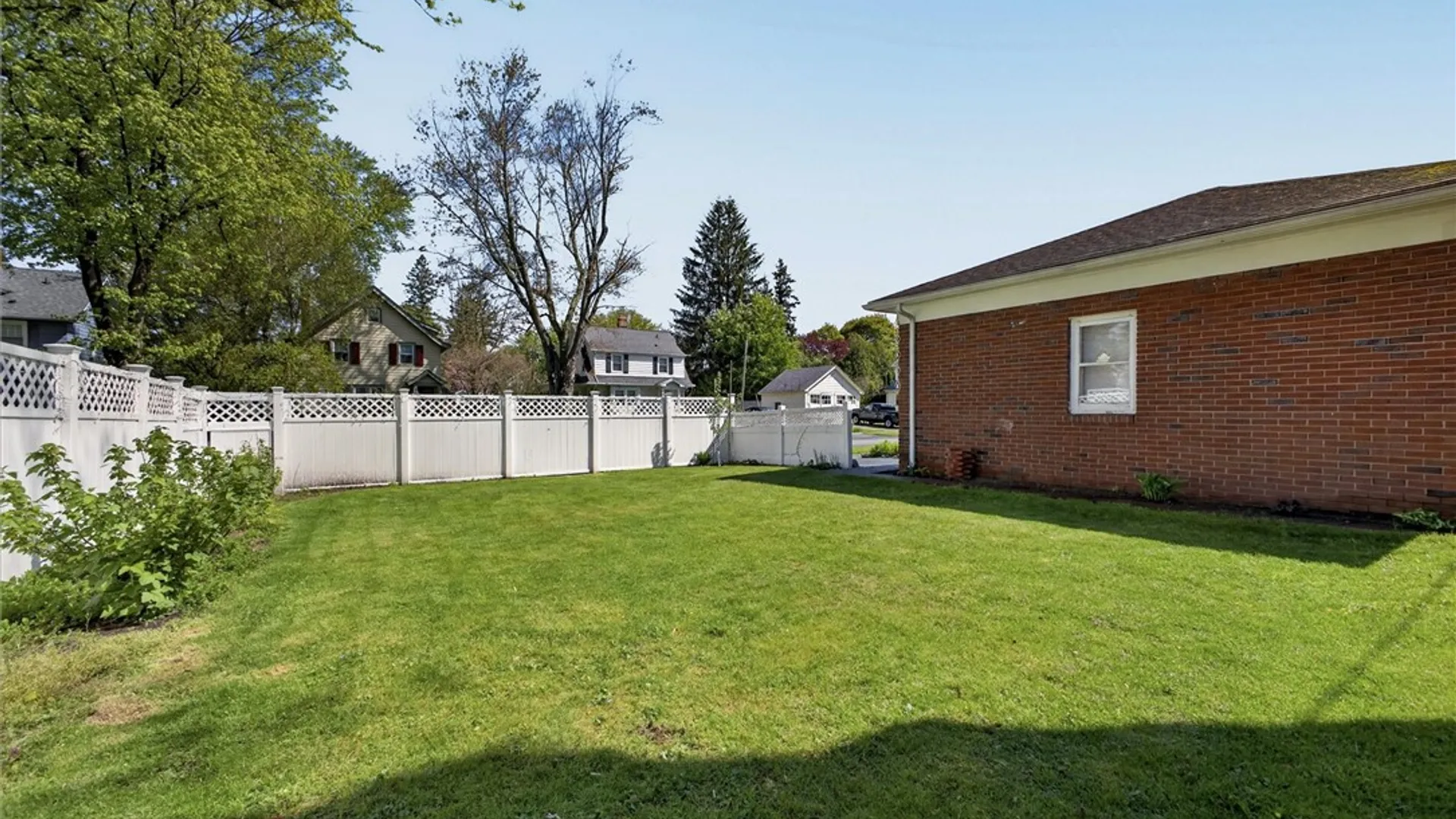 Property at 126 Wildmere Road, Irondequoit, NY 14617 7