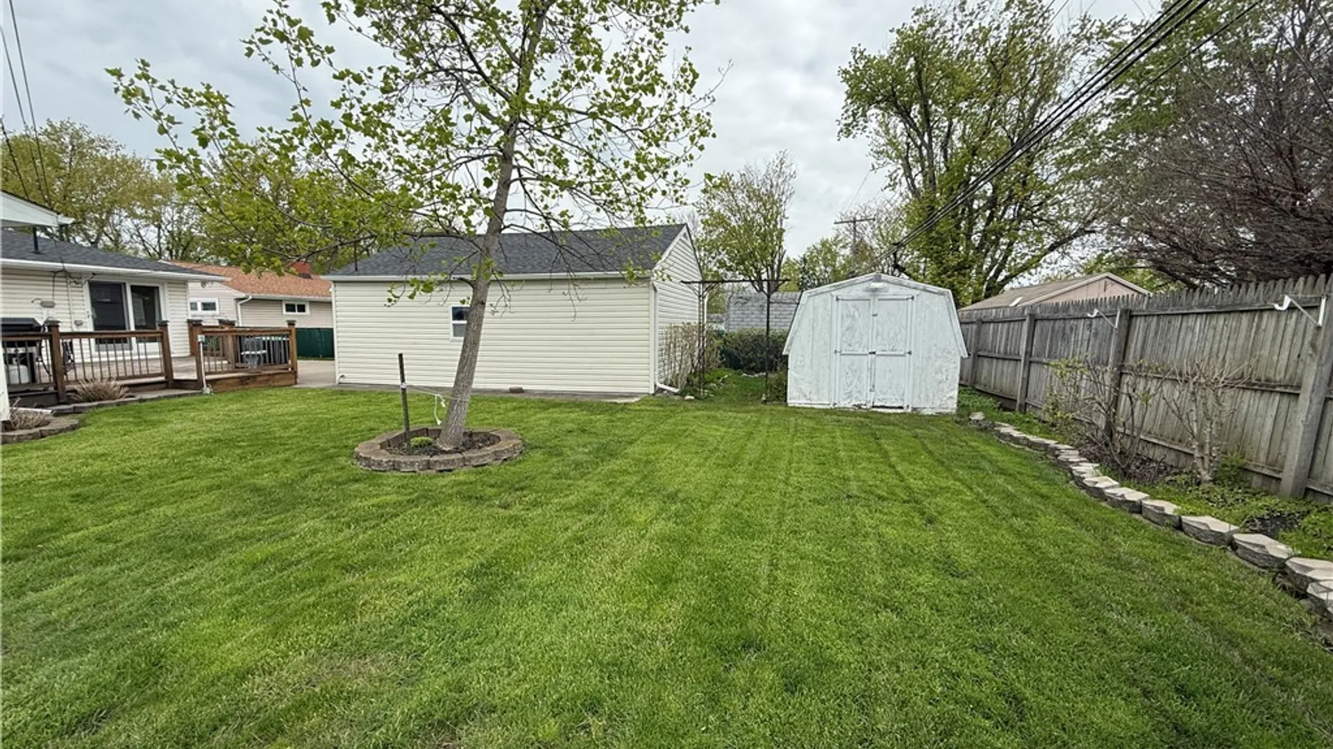 Property at 119 Greenleaf Avenue, Tonawanda, NY 14150 25