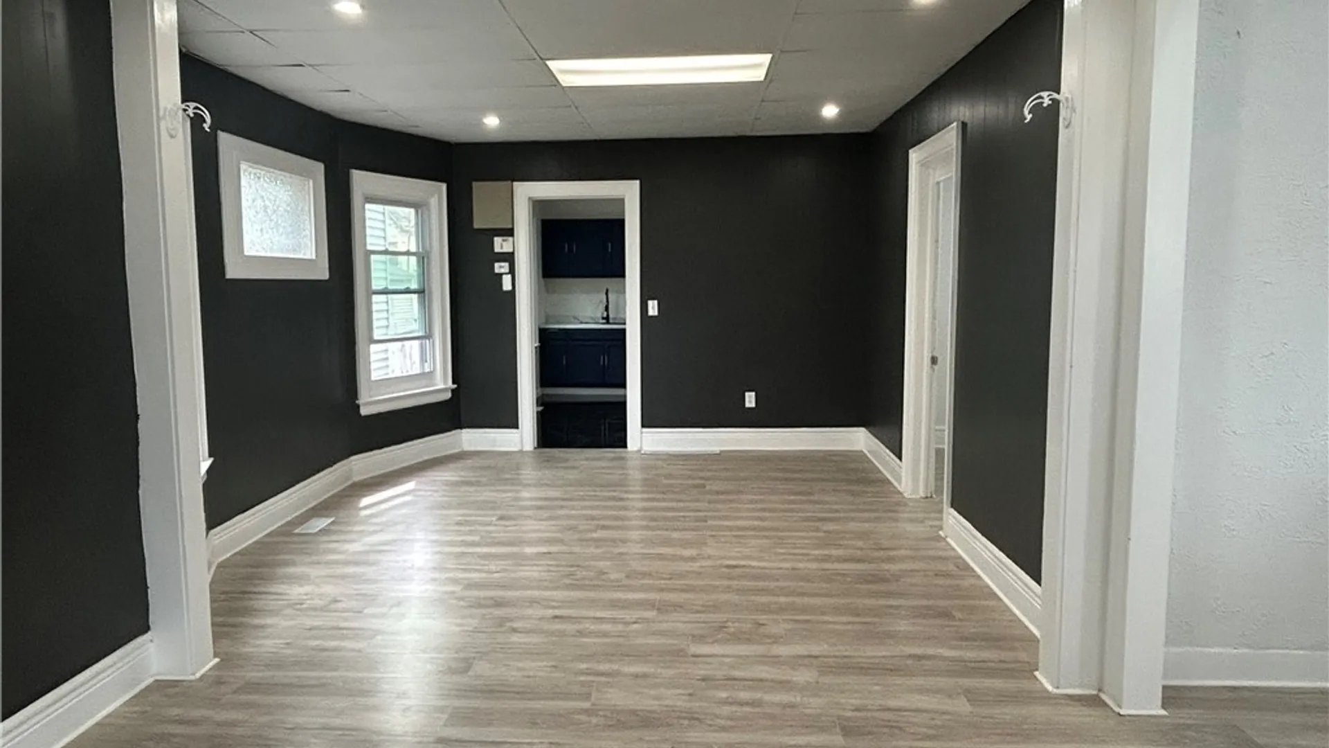Property at 58 Montana Avenue, Buffalo, NY 14211 5