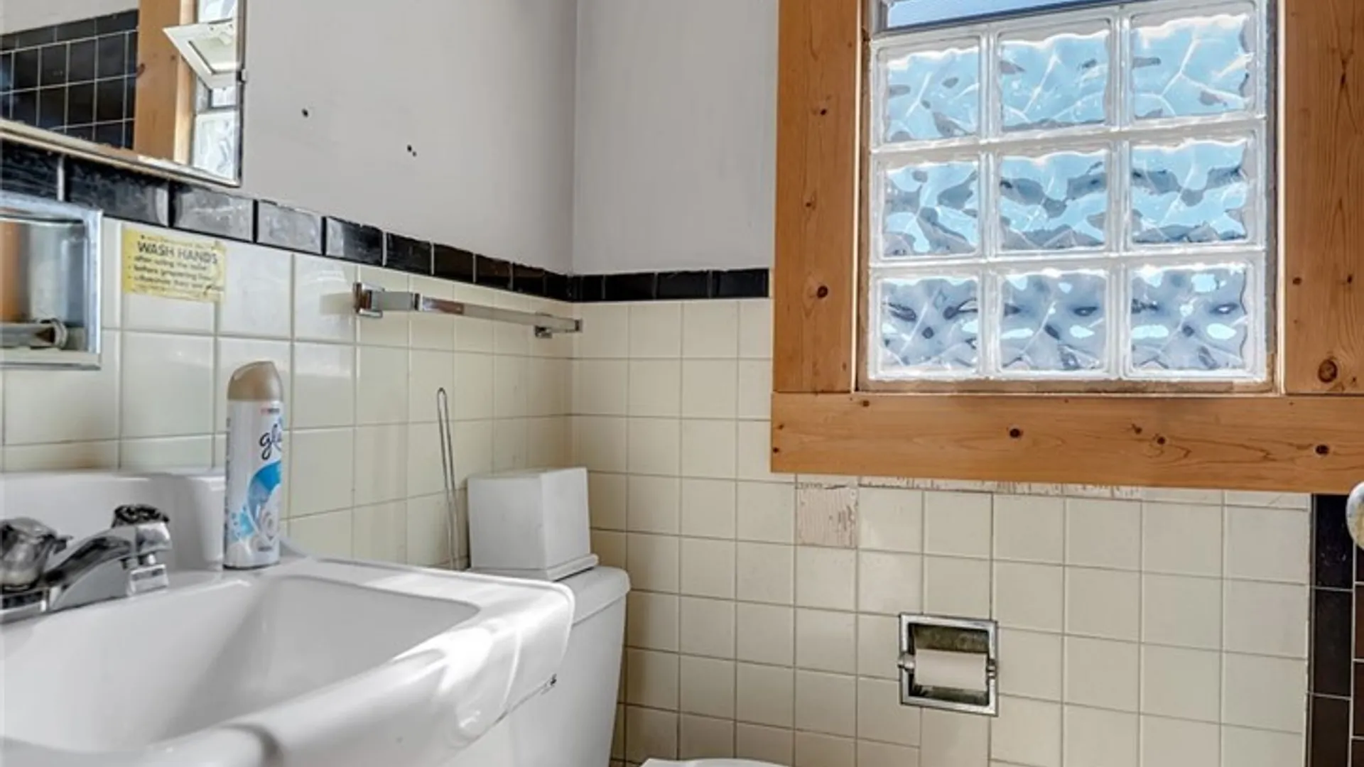 Property at 2123 Clinton Street, West Seneca, NY 14206 13