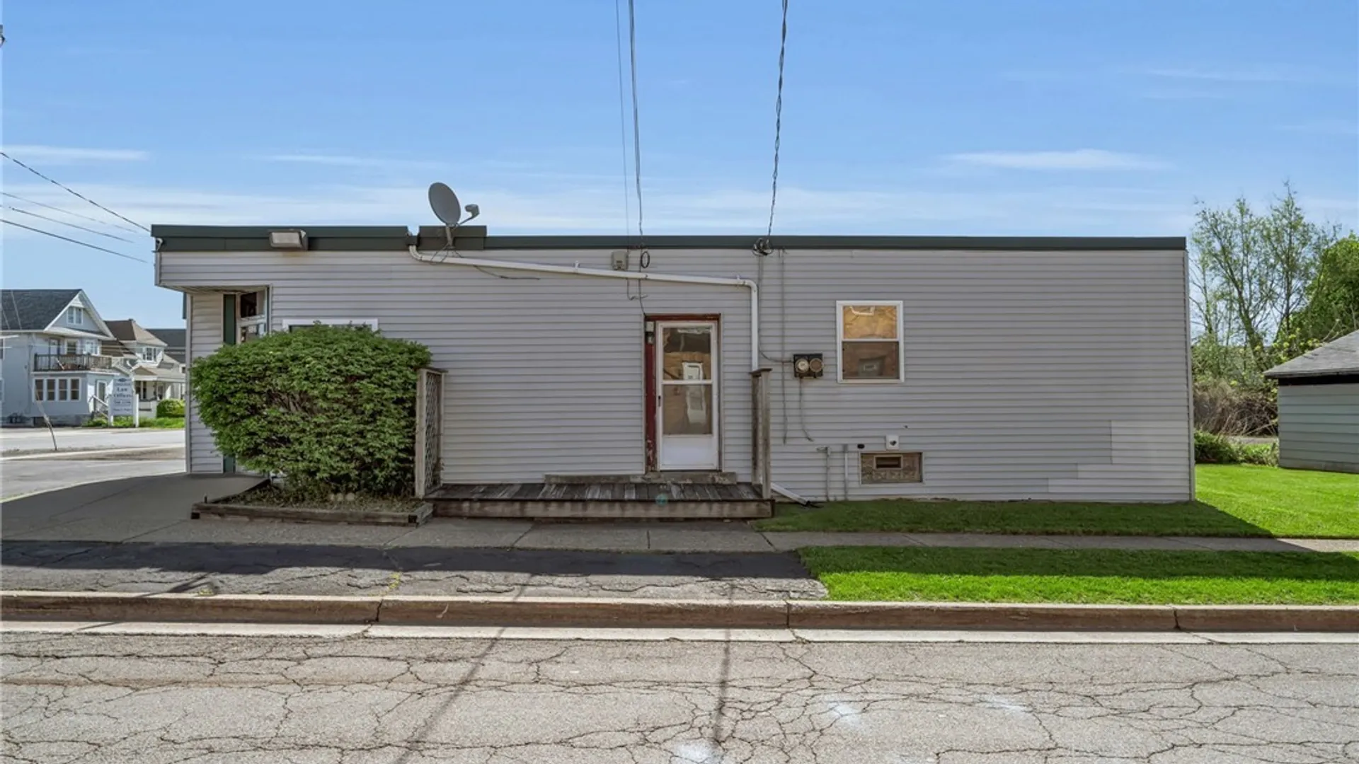 Property at 2123 Clinton Street, West Seneca, NY 14206 18