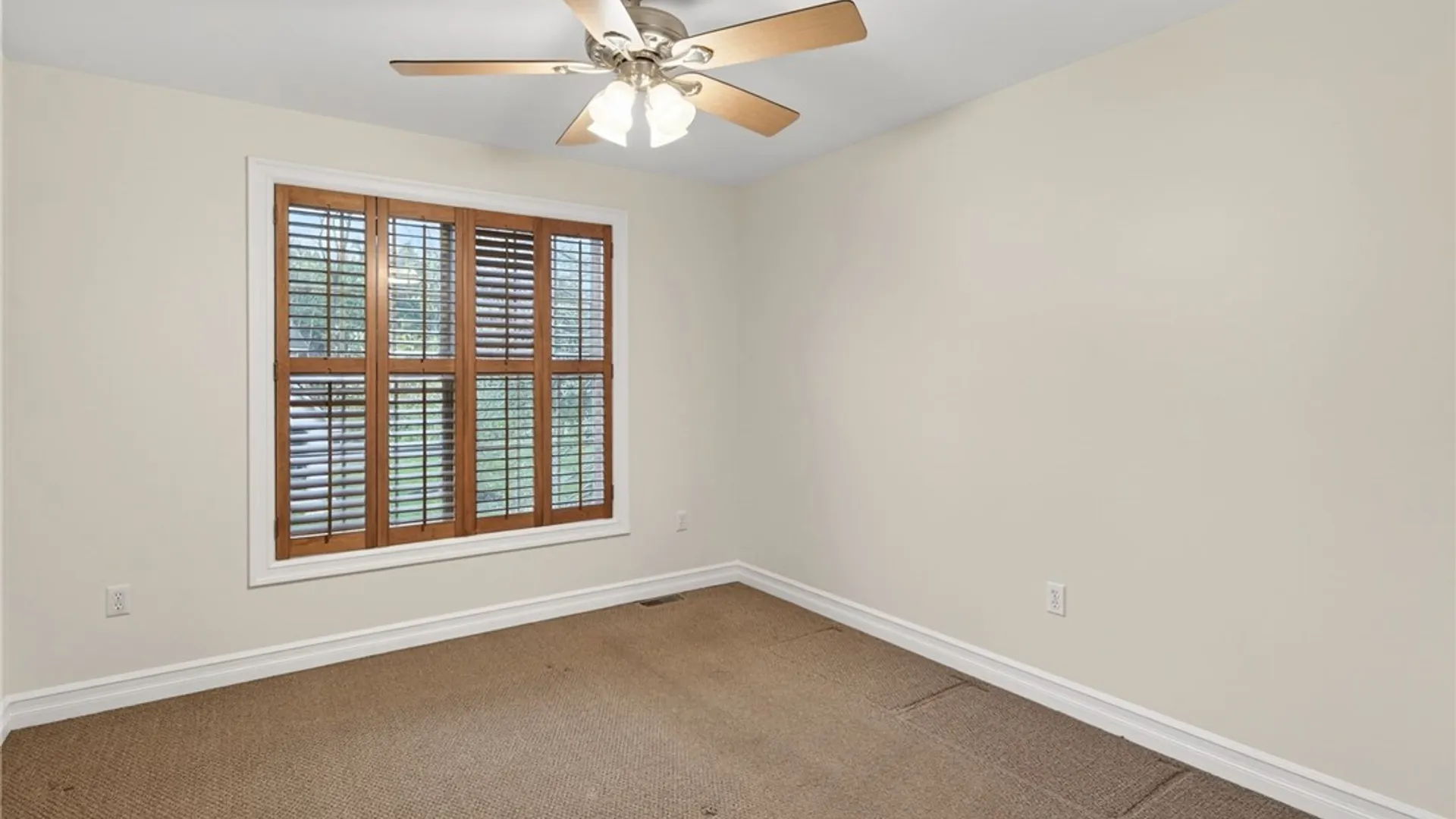 Property at 15 Stone Creek Drive, Lansing, NY 14850 40