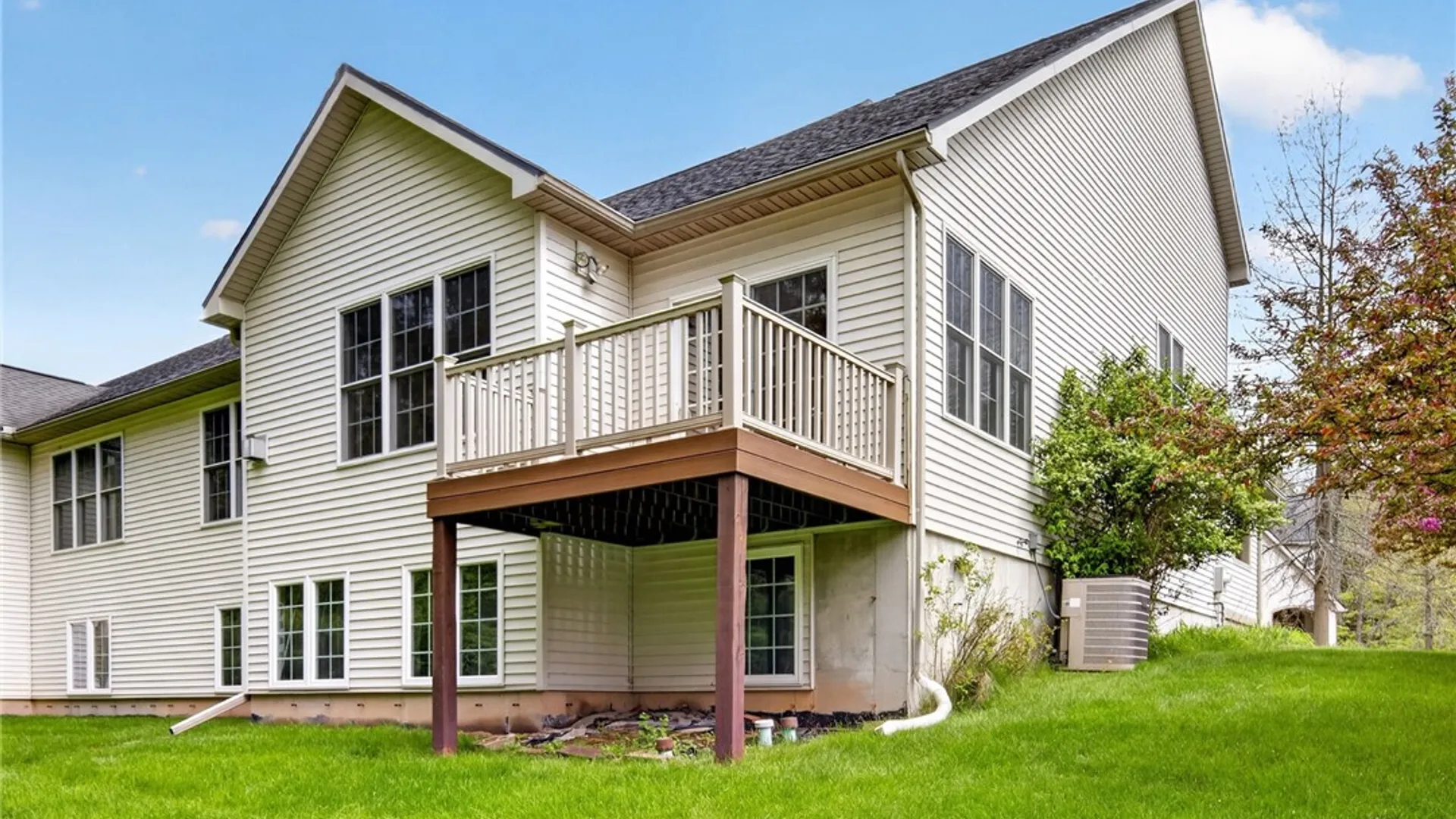 Property at 15 Stone Creek Drive, Lansing, NY 14850 44