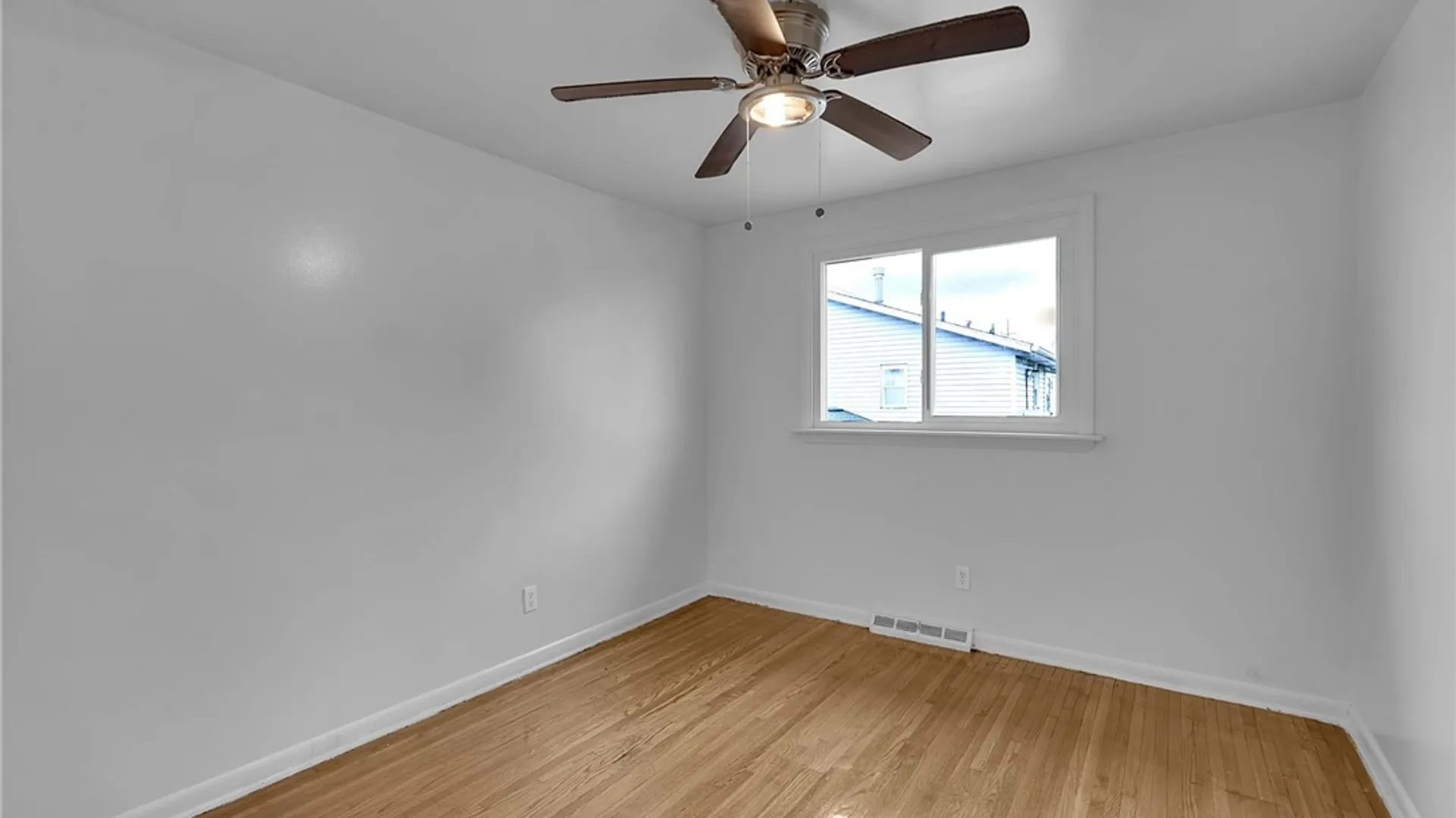 Property at 35 Crandon Boulevard, Cheektowaga, NY 14225 13