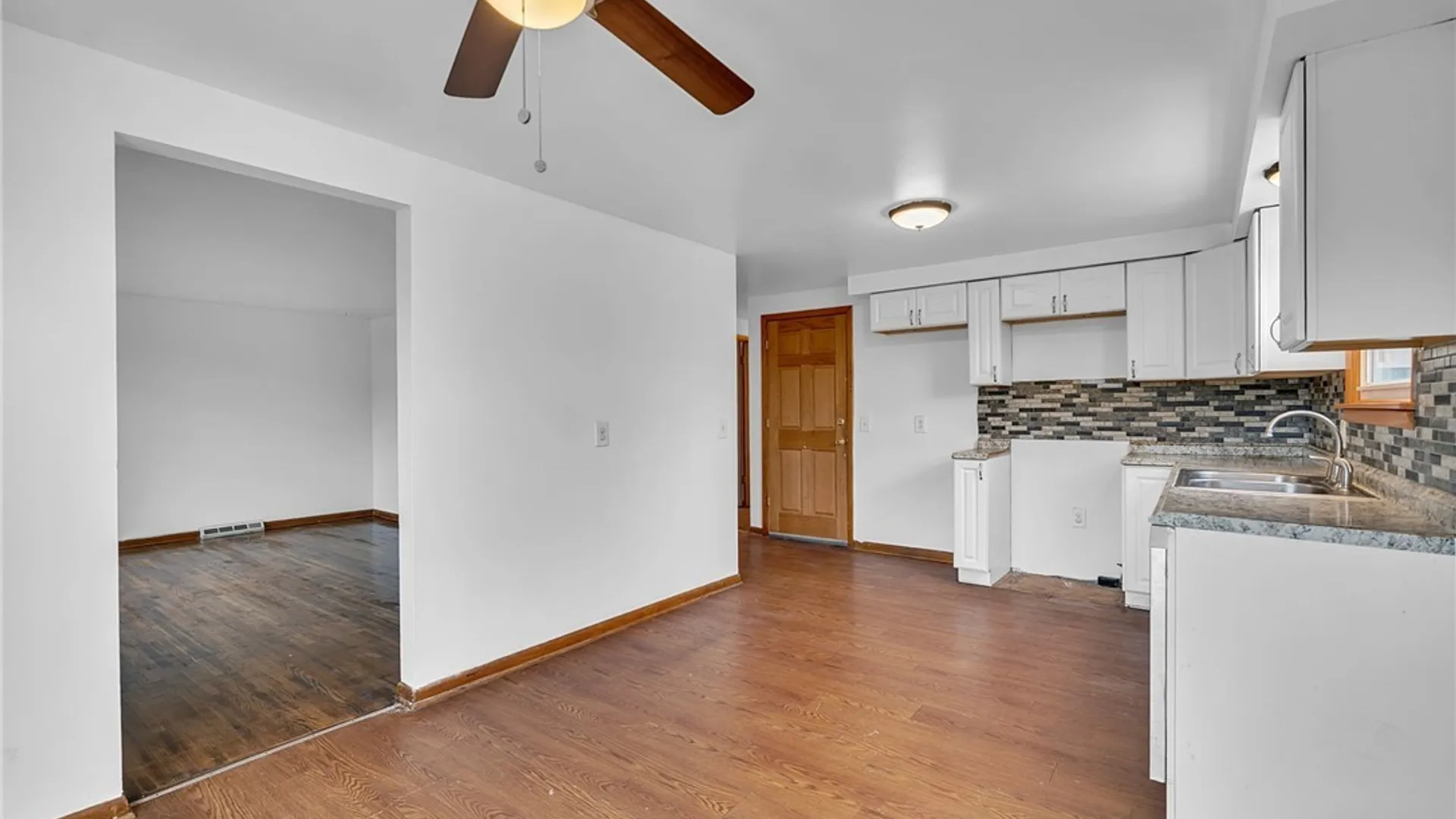 Property at 35 Crandon Boulevard, Cheektowaga, NY 14225 22