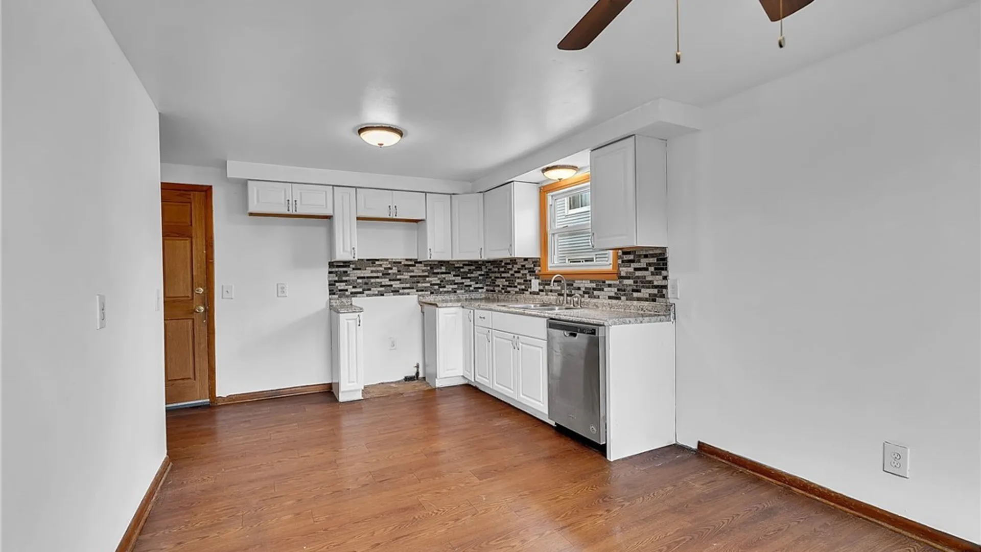 Property at 35 Crandon Boulevard, Cheektowaga, NY 14225 23