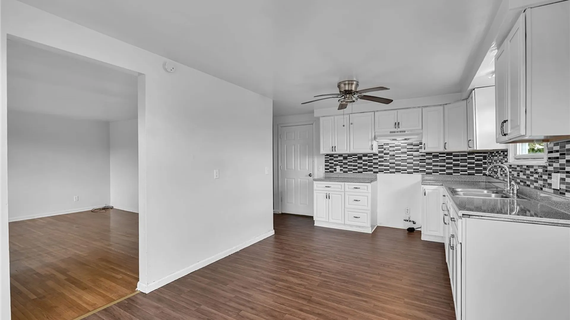 Property at 35 Crandon Boulevard, Cheektowaga, NY 14225 5