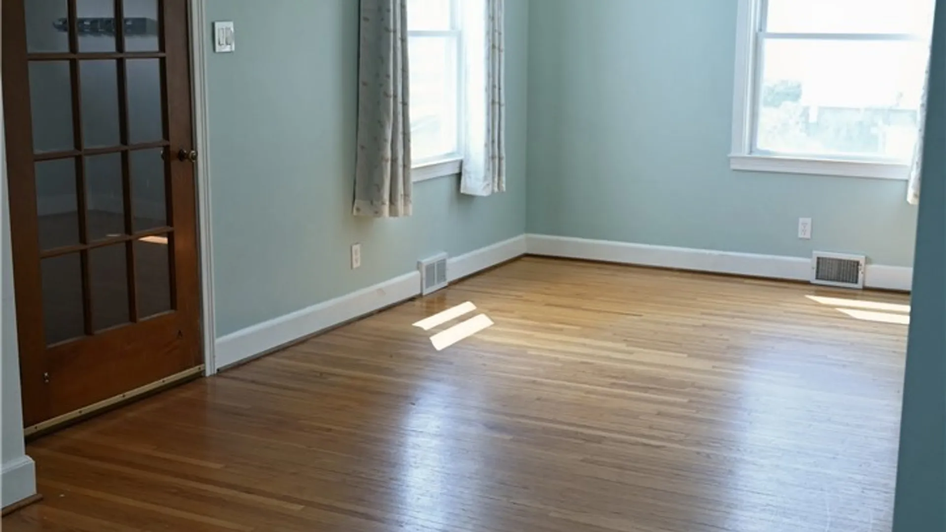 Property at 130 Leonard Post Drive, Cheektowaga, NY 14211 3
