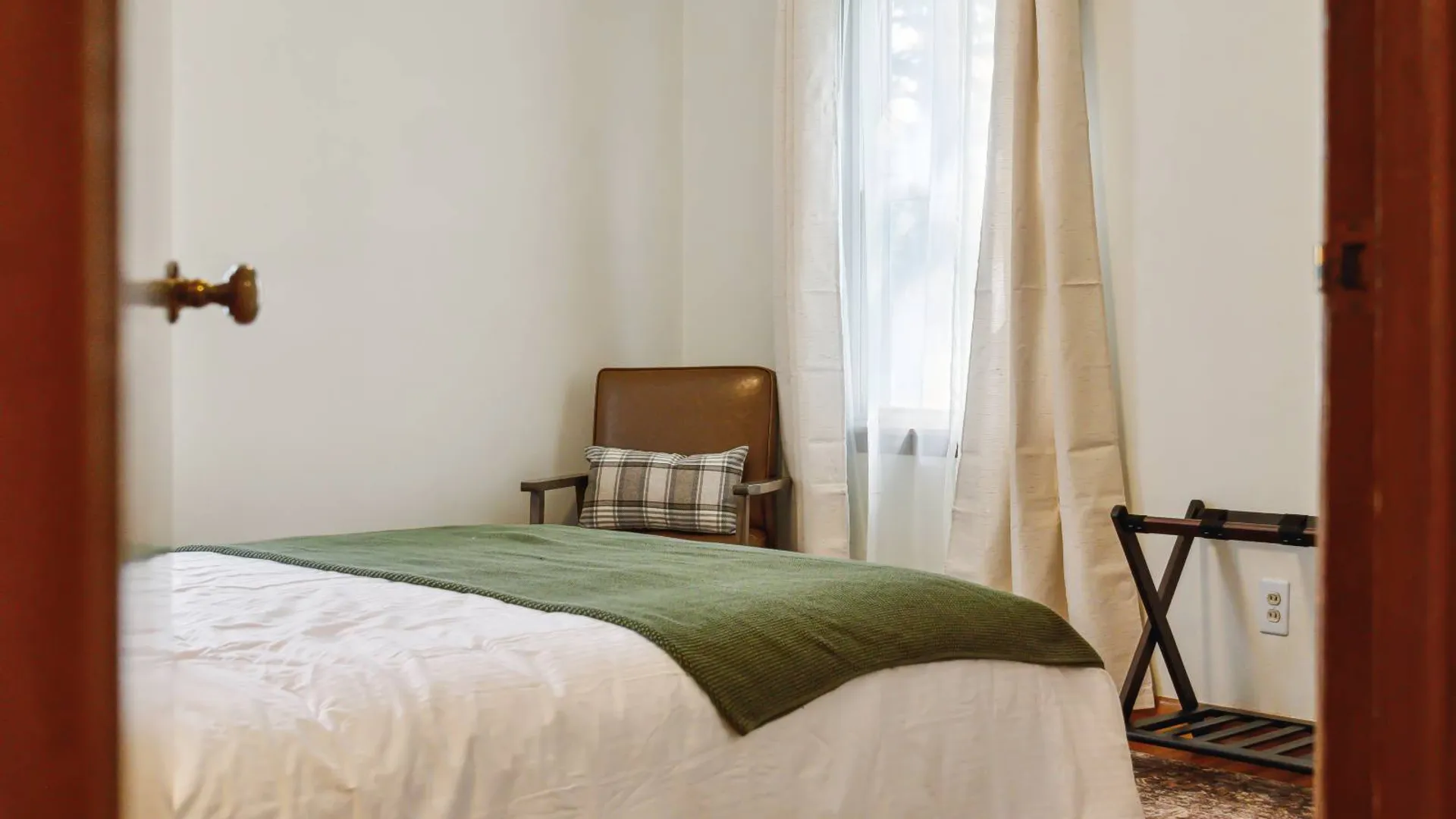 Property at 108 Spring St, Catskill, NY 12414 14