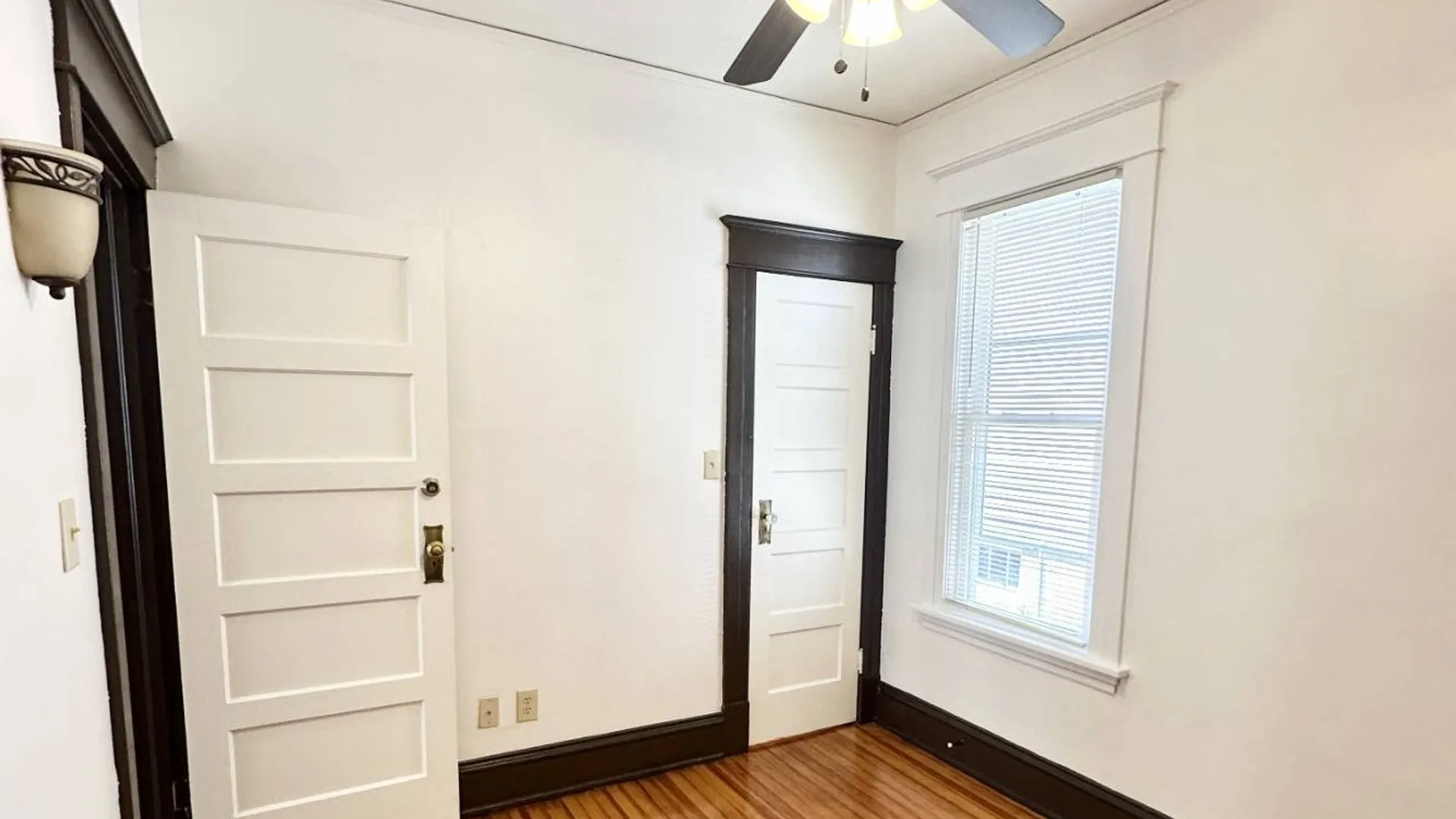 Property at 423 Hamilton St, Albany, NY 12203 12