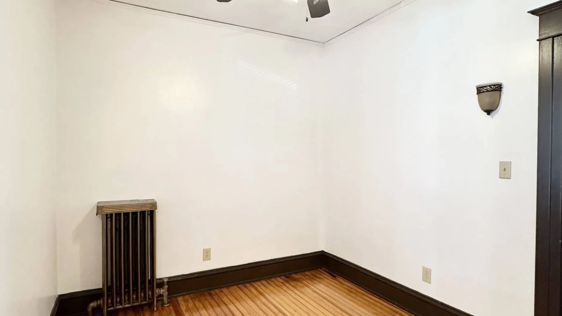 Property at 423 Hamilton St, Albany, NY 12203 13