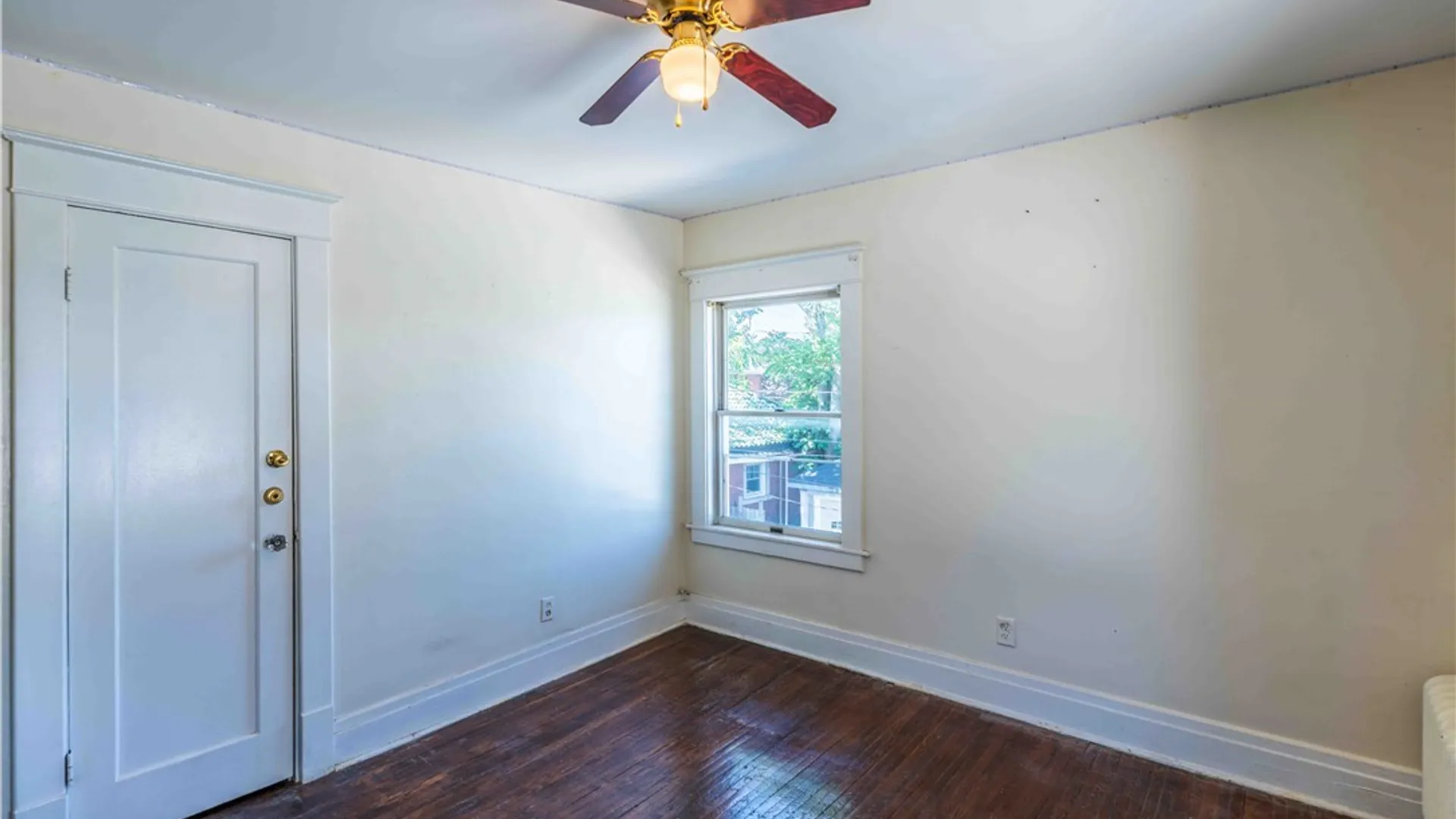 Property at 40 Niagara Falls Boulevard, Buffalo, NY 14214 16