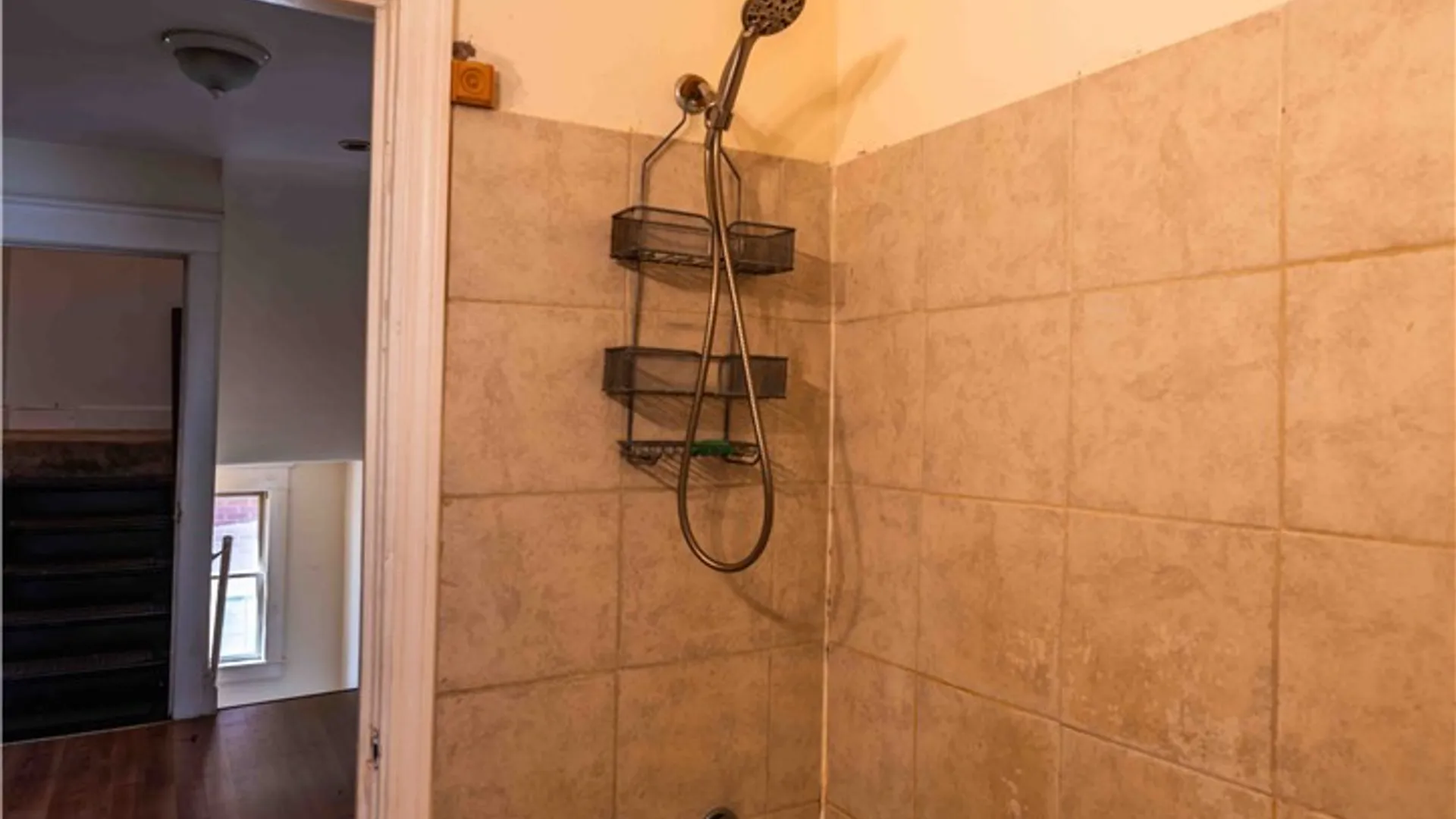 Property at 40 Niagara Falls Boulevard, Buffalo, NY 14214 18