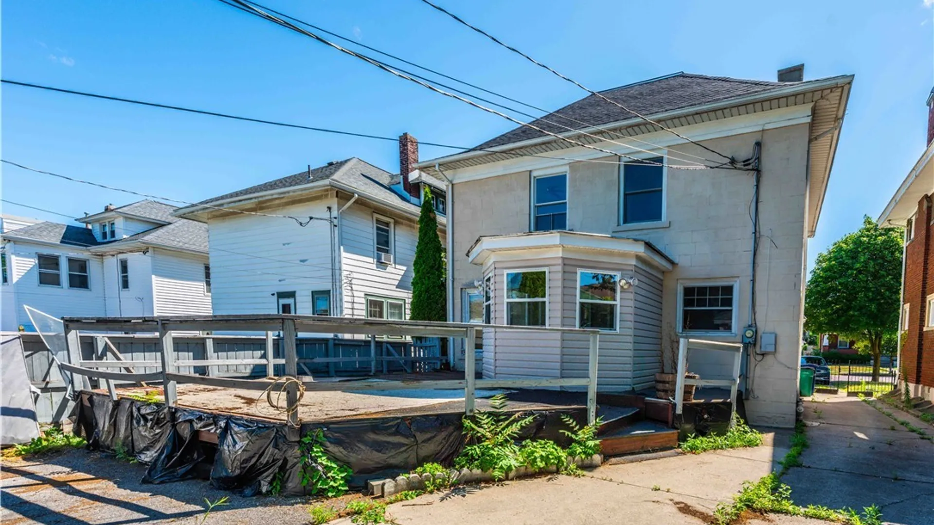 Property at 40 Niagara Falls Boulevard, Buffalo, NY 14214 4