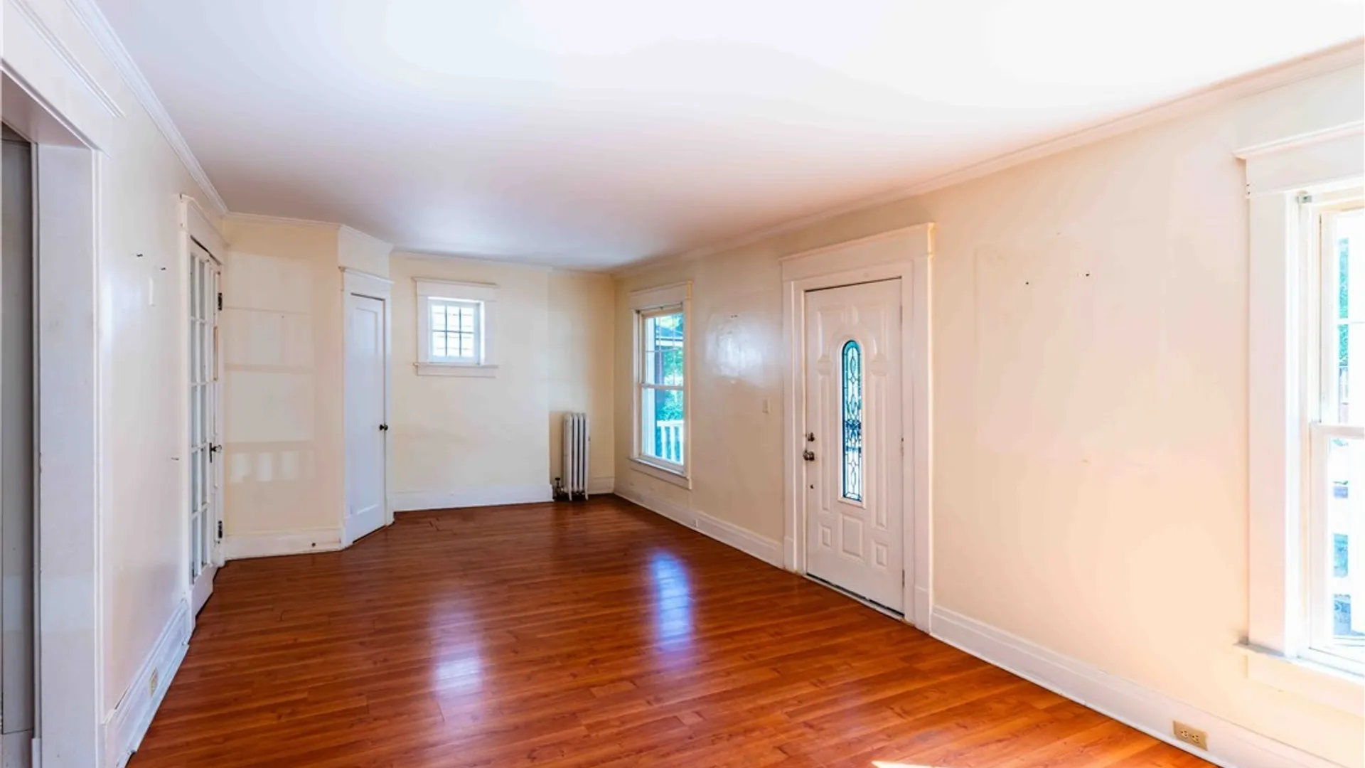 Property at 40 Niagara Falls Boulevard, Buffalo, NY 14214 7