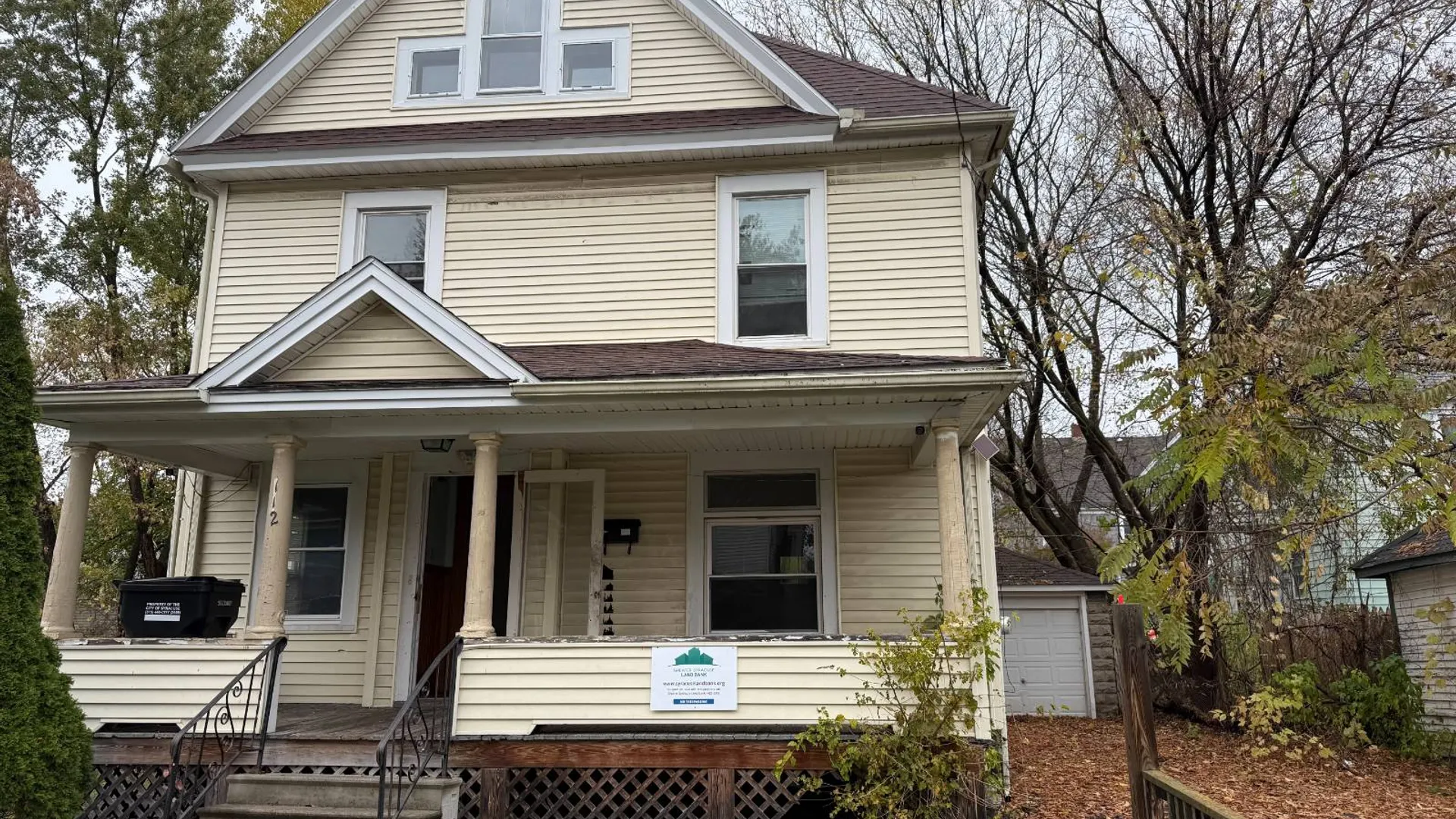 Property at 112 Fernwood Ave, Syracuse, NY 13205 2