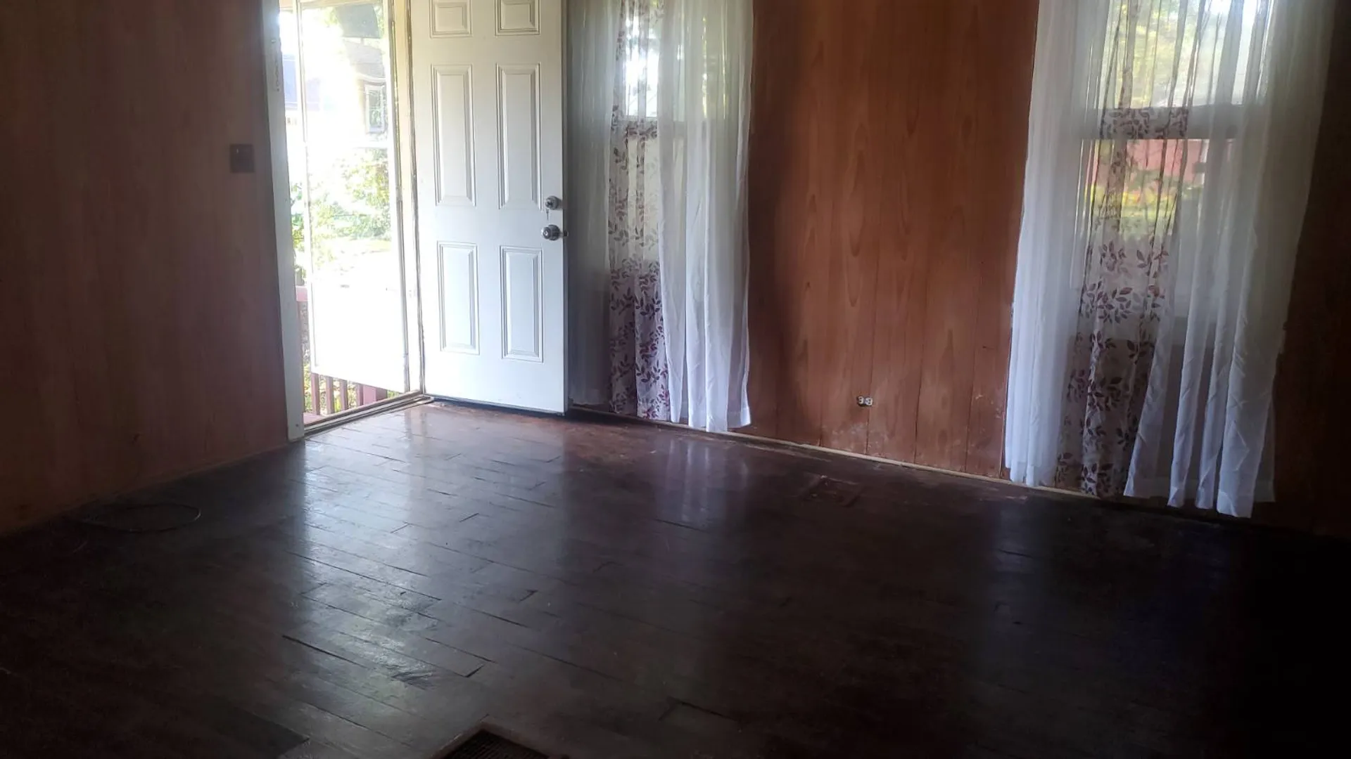 Property at 104 Bloomer Ave, Elmira, NY 14901 4