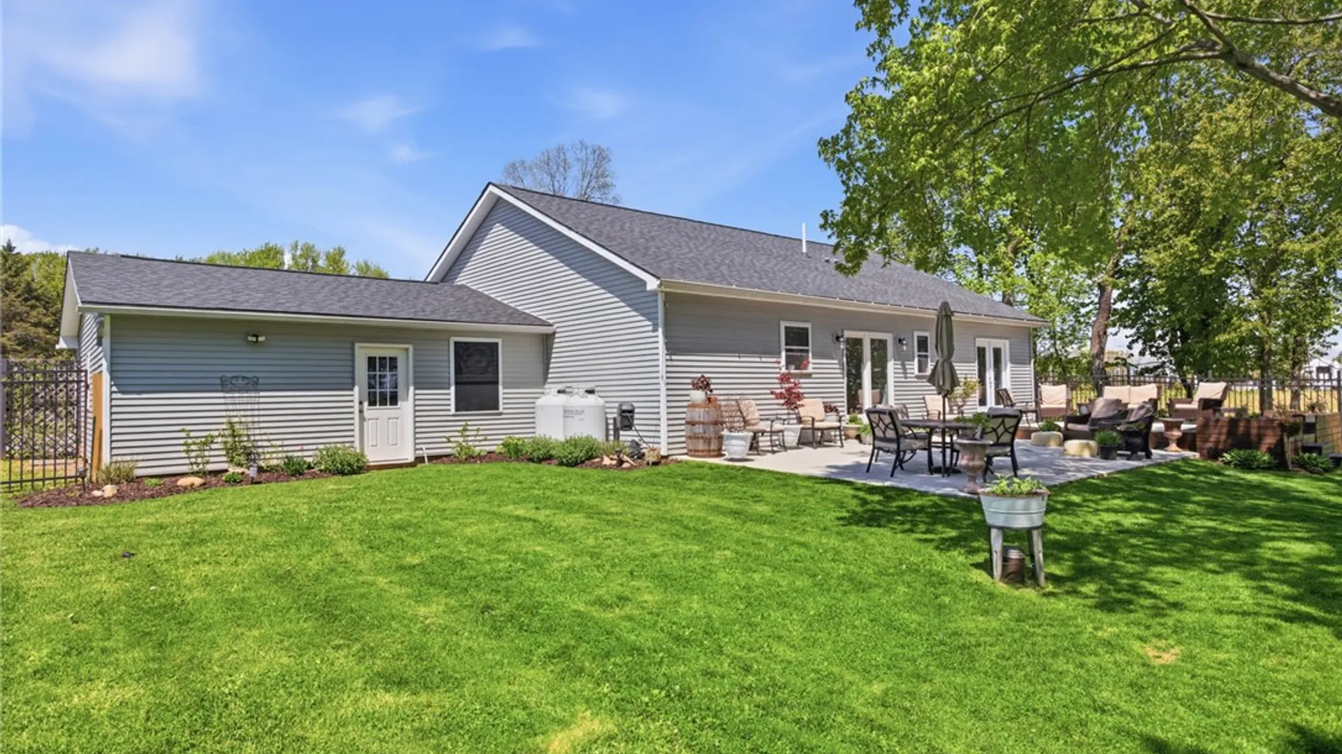 Property at 703 Leicester Rd, Caledonia, NY 14423 6