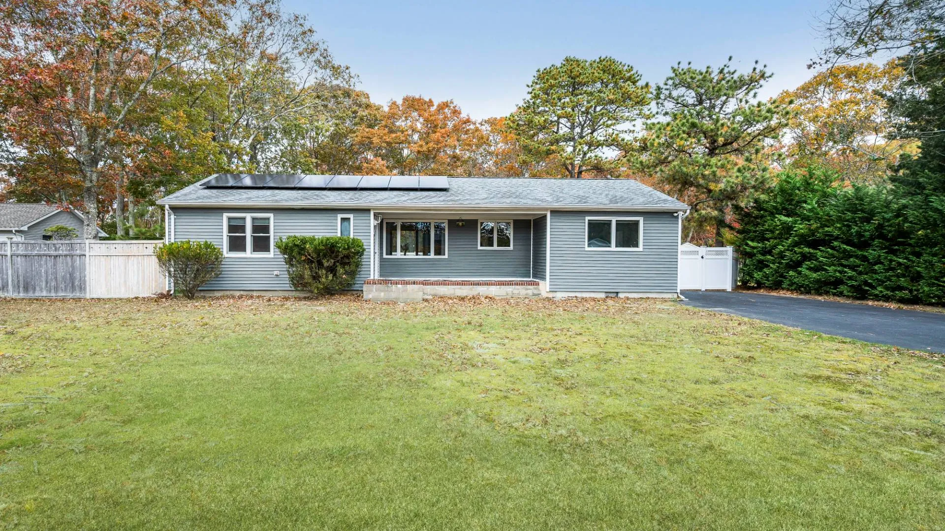 Property at 21 Woodridge Rd, Hampton Bays, NY 11946 2