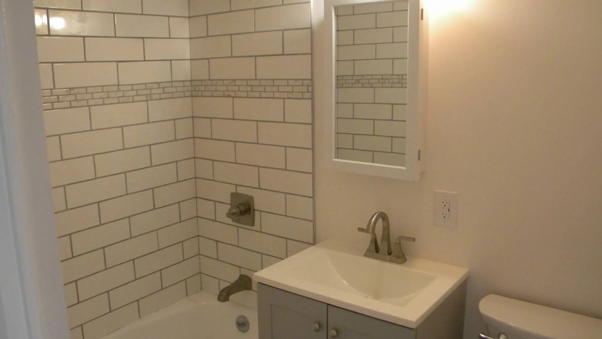 Property at 70-25 Yellowstone,Blvd, Forest Hills, NY 11375 17