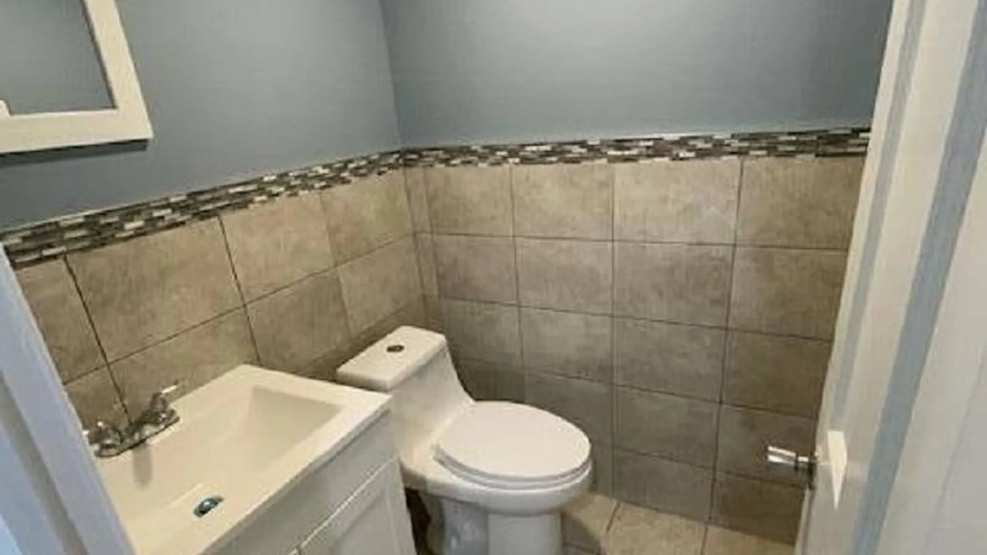 Property at 4164 Victory Blvd, Staten Island, NY 10314 7