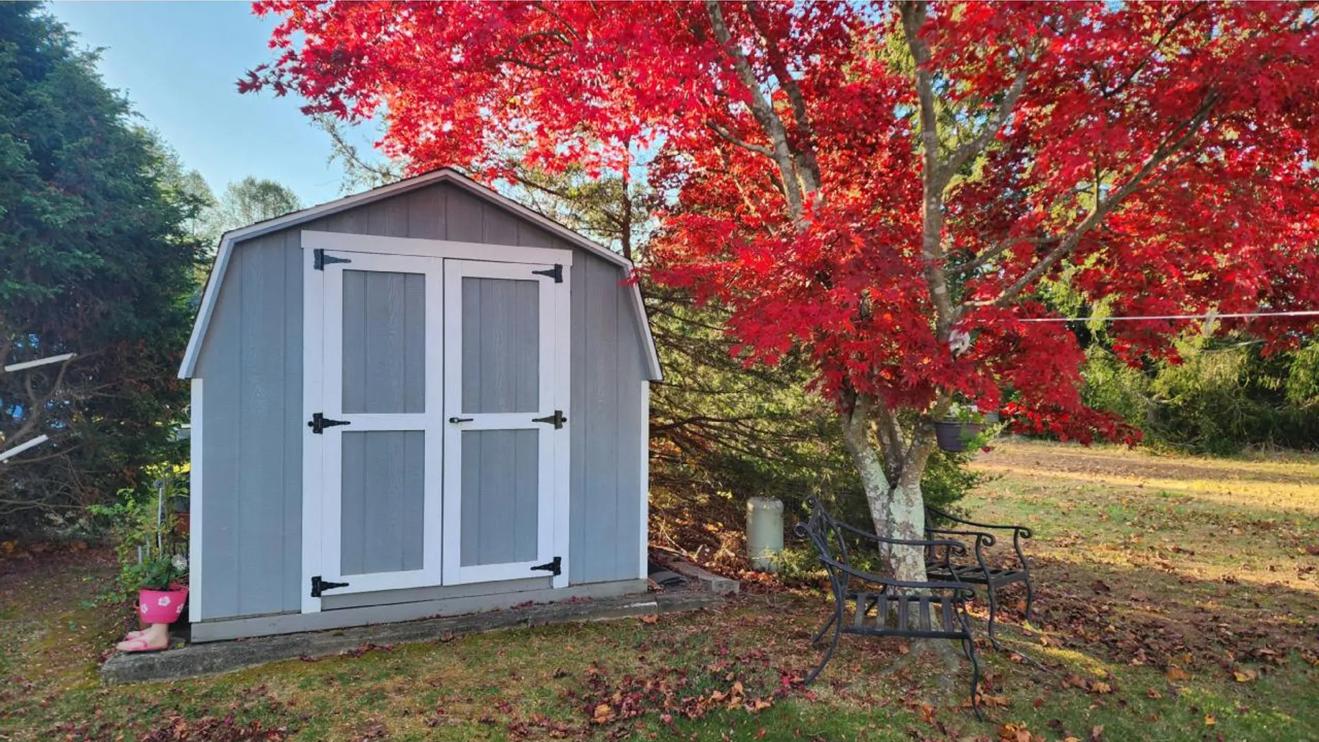 Property at 703 Fresh Pond Ave, Calverton, NY 11933 11